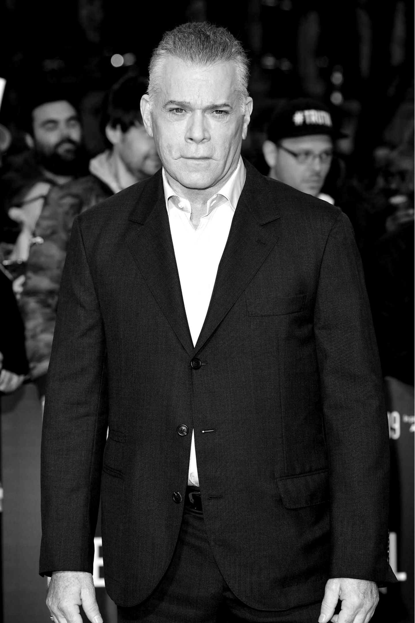 Ray Liotta, Hollywoodstar Ist, Berraschend Gestorben, 67, 1440x2160 HD Phone