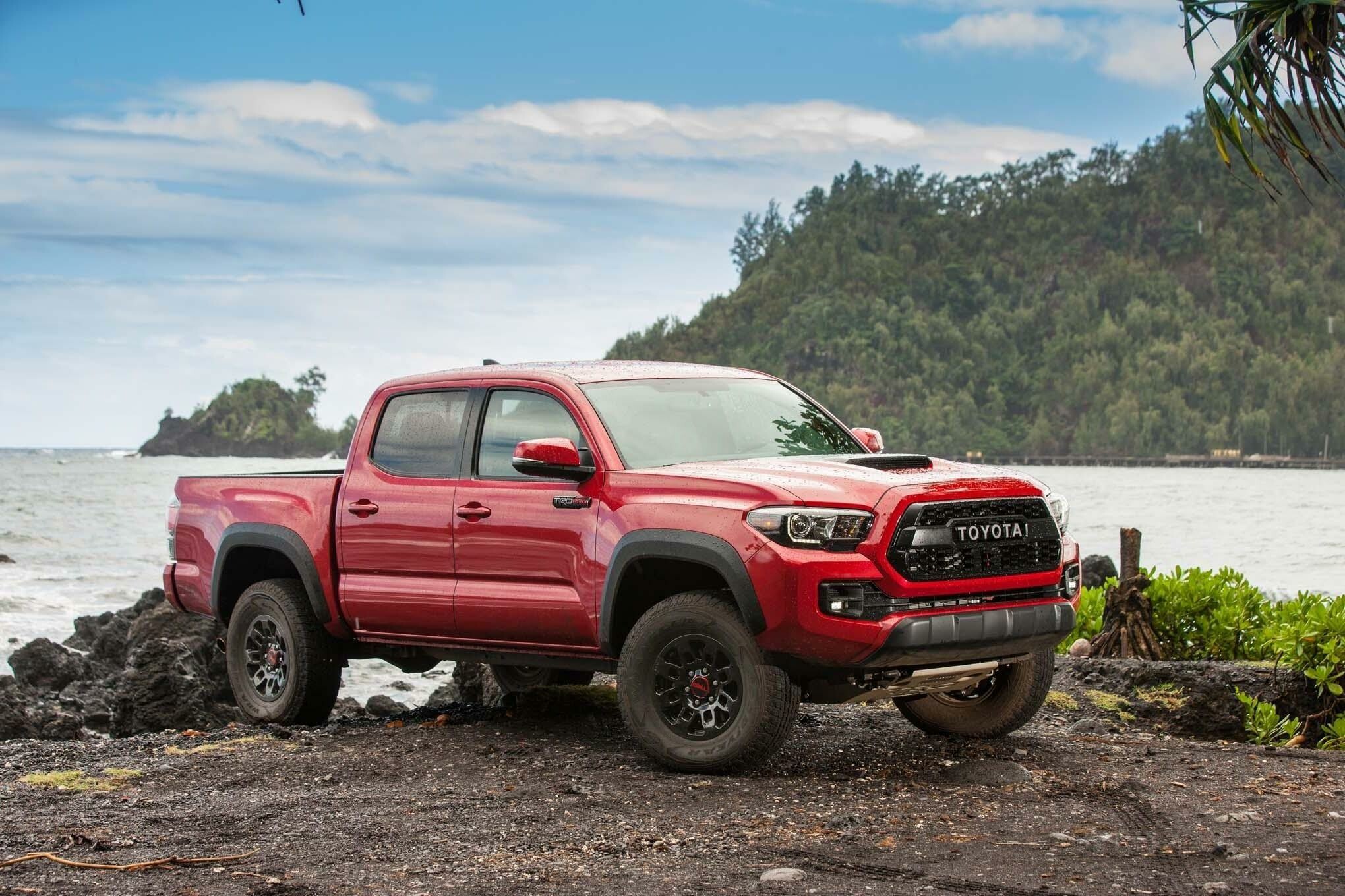 Toyota Tacoma, Auto beauty, Tough and rugged, Iconic design, 2040x1360 HD Desktop