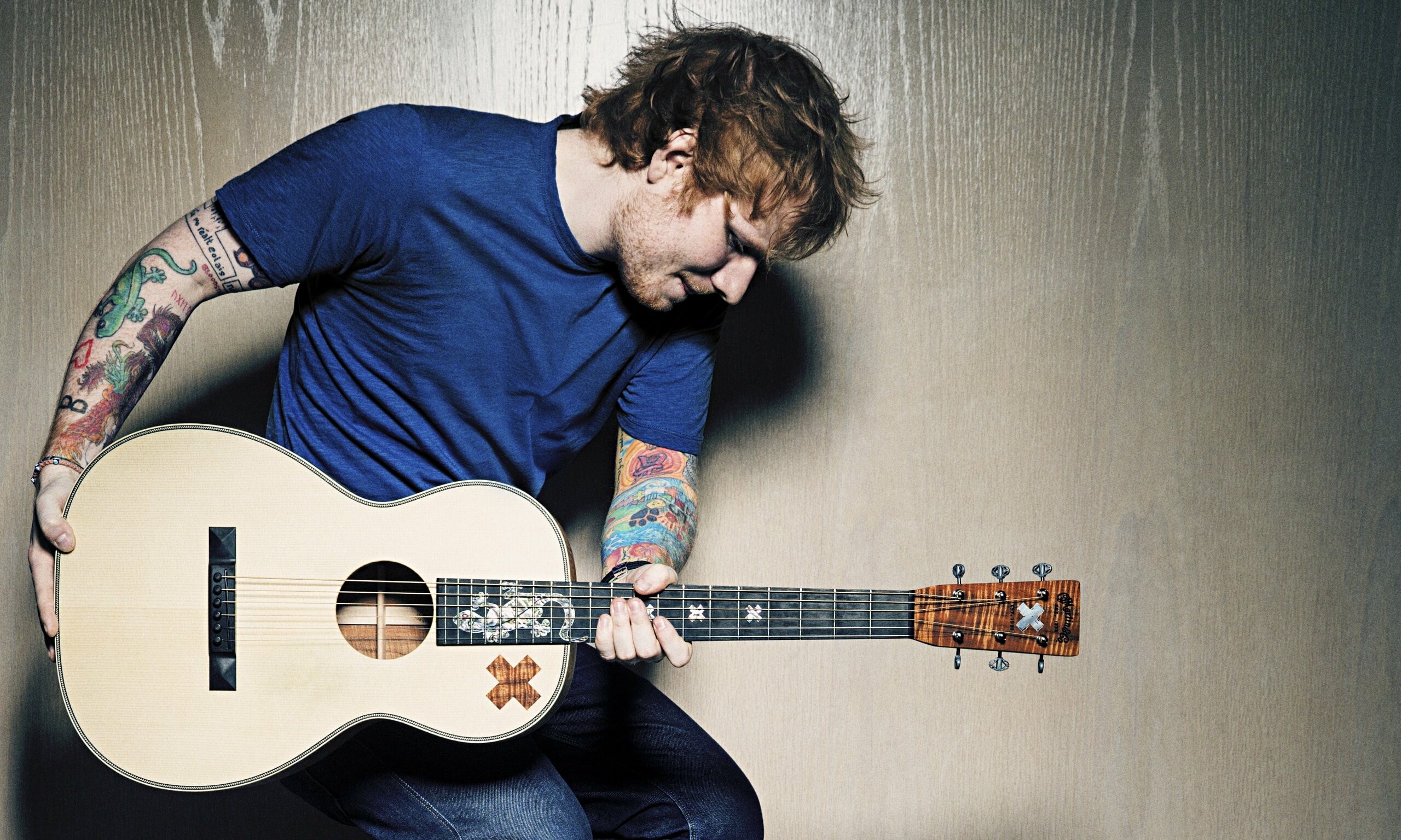 Ed Sheeran, Musical prodigy, Indie vibes, Guitar wallpapers, 2560x1540 HD Desktop