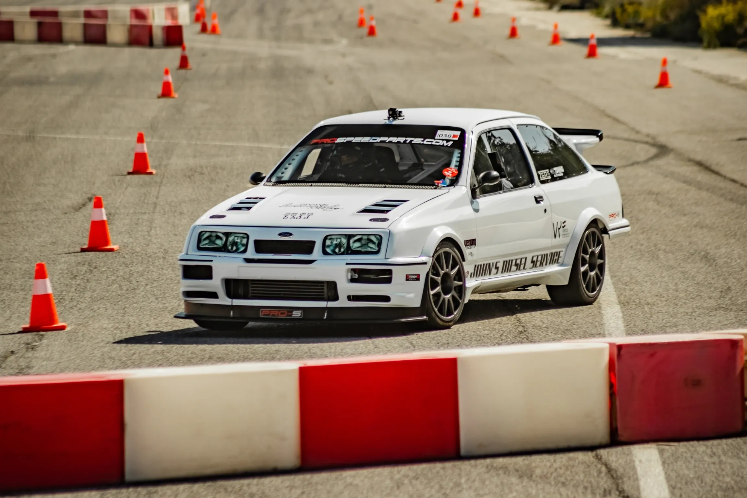 Ford Sierra RS Cosworth, Autocross Wallpaper, 2560x1710 HD Desktop