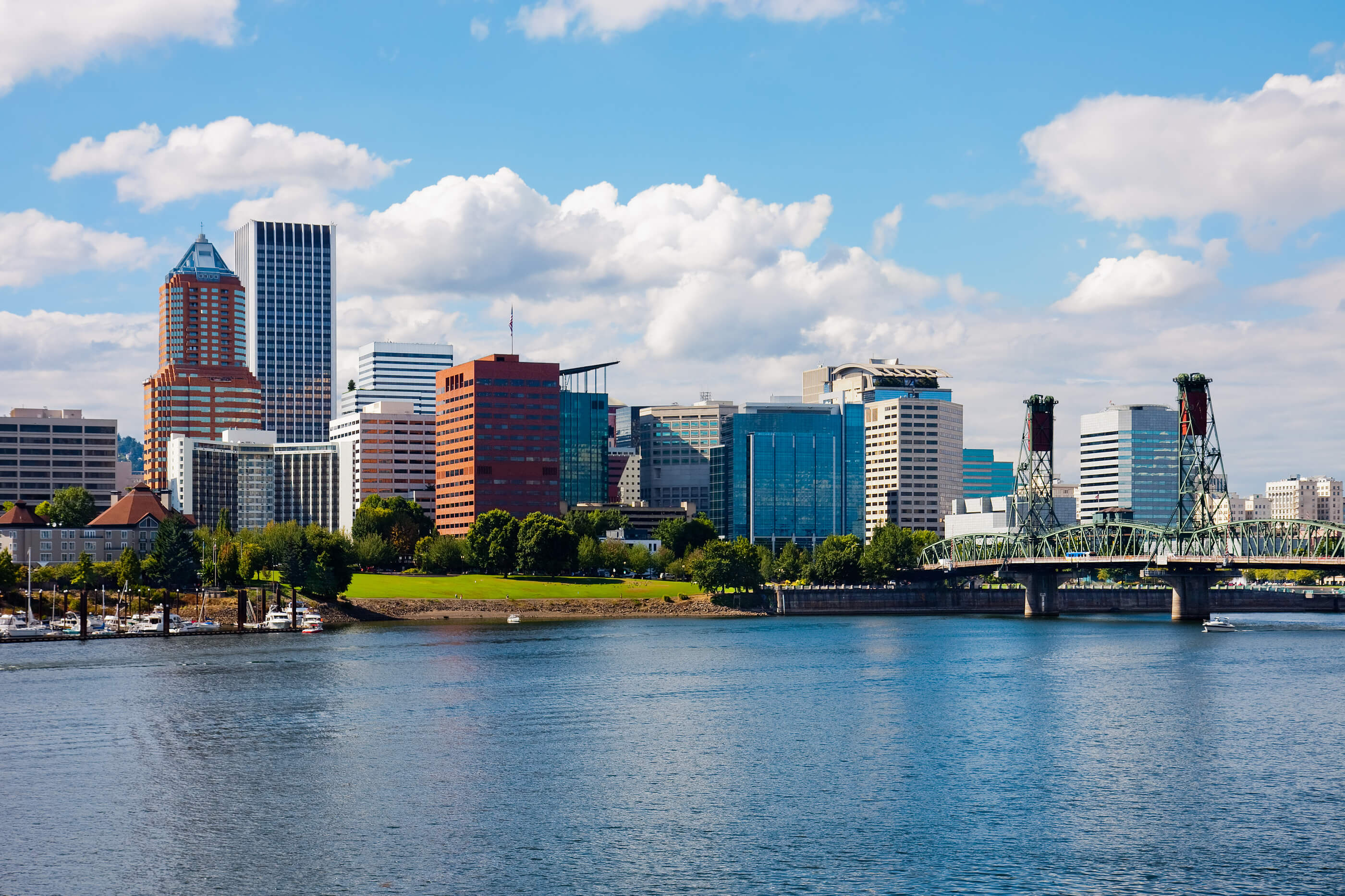 Portland Skyline, Travels, Autism Spectrum Therapies, Community support, 2800x1870 HD Desktop