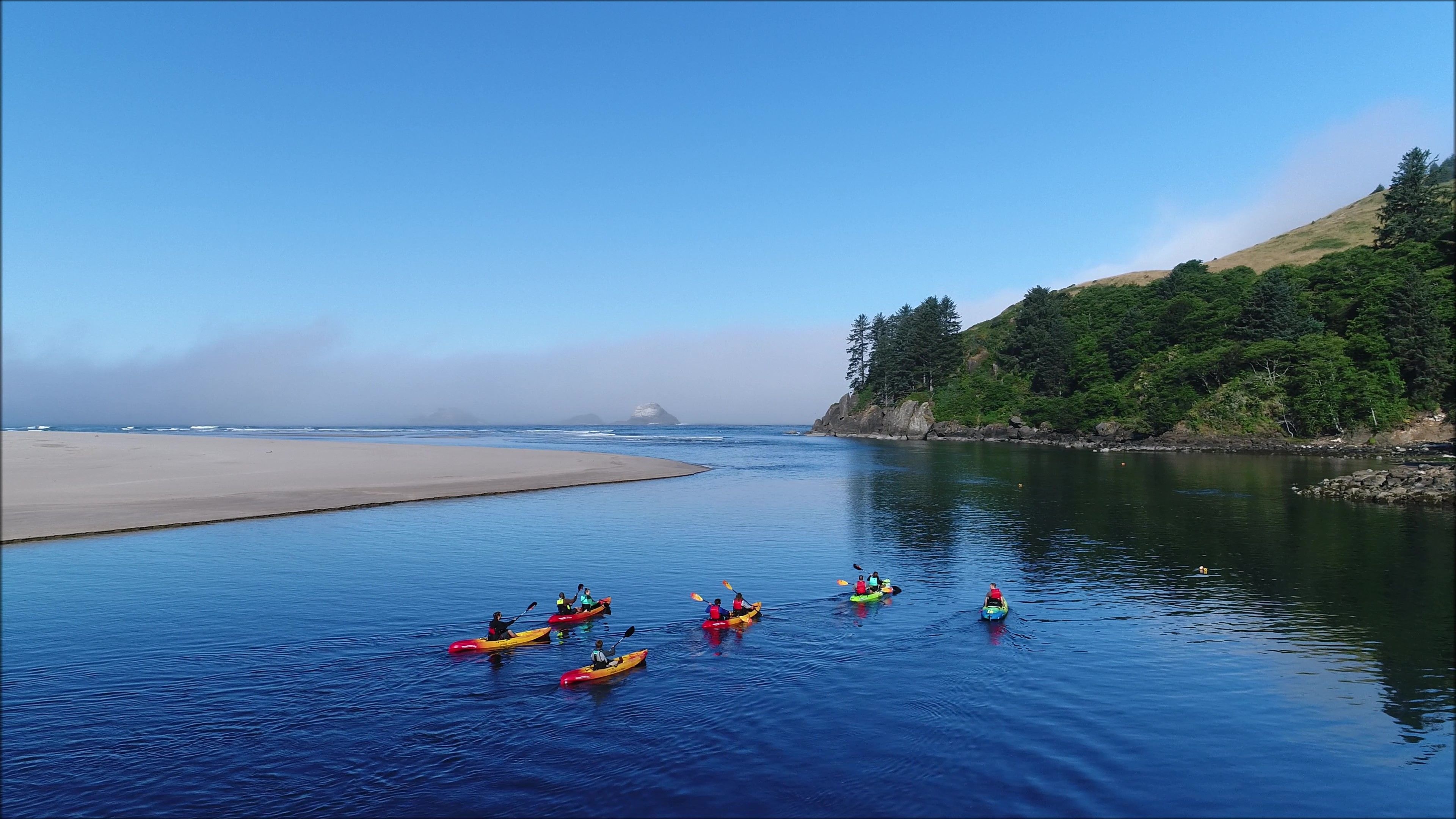 Oregon coast kayak adventures, Safari town, Surf kayaking, Kayak, 3840x2160 4K Desktop