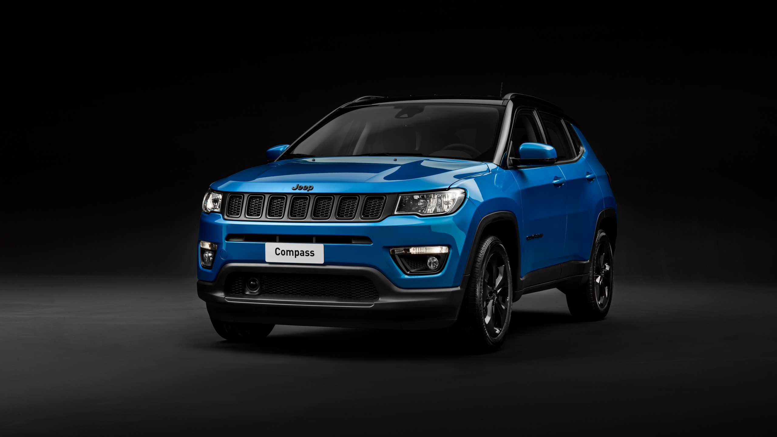 Night Eagle Edition, Jeep Compass Wallpaper, 2560x1440 HD Desktop