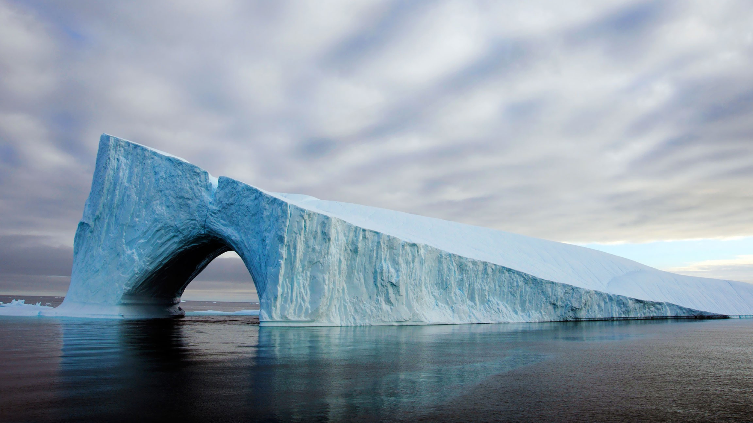 Melting Iceberg, Iceberg Wallpaper, 2560x1440 HD Desktop