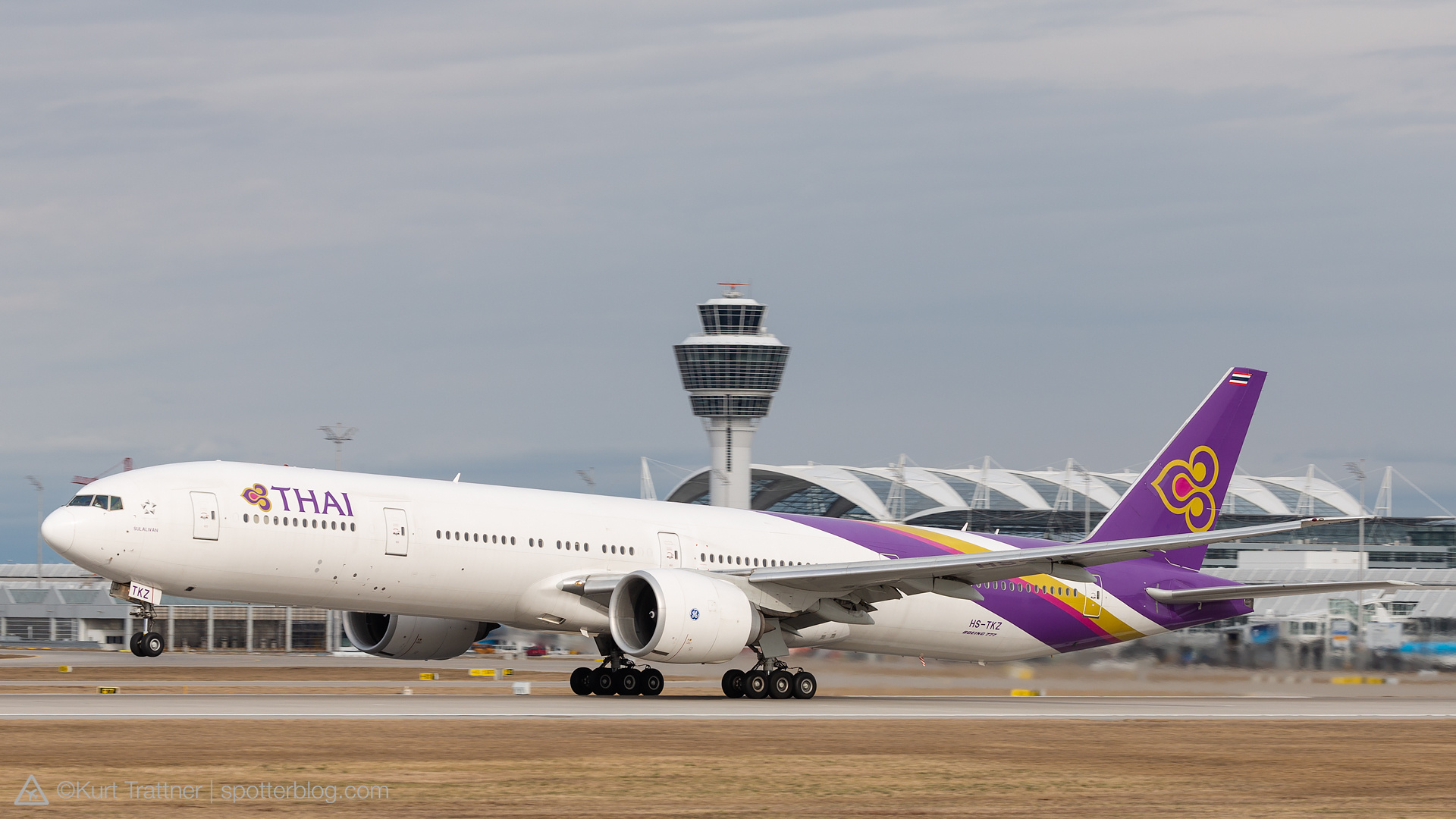 Thai Airways International, HS TKZ, 1920x1080 Full HD Desktop