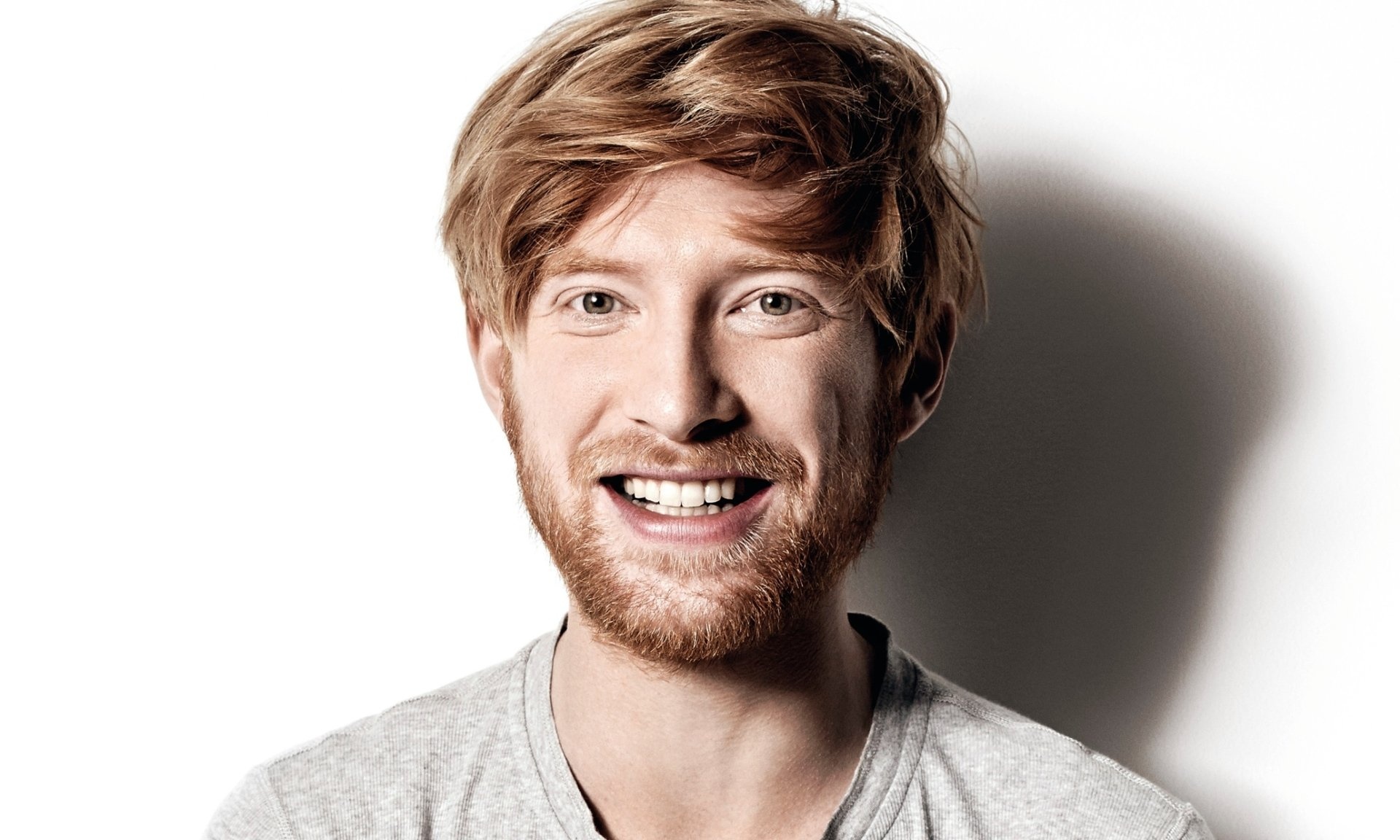 Domhnall Gleeson, HD Wallpapers, Hintergrande, 1920x1160 HD Desktop