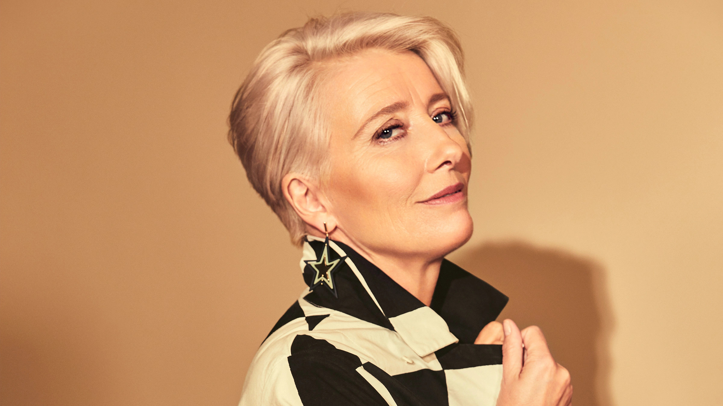 Emma Thompson, Movies, Just wants to make us laugh, 2400x1350 HD Desktop