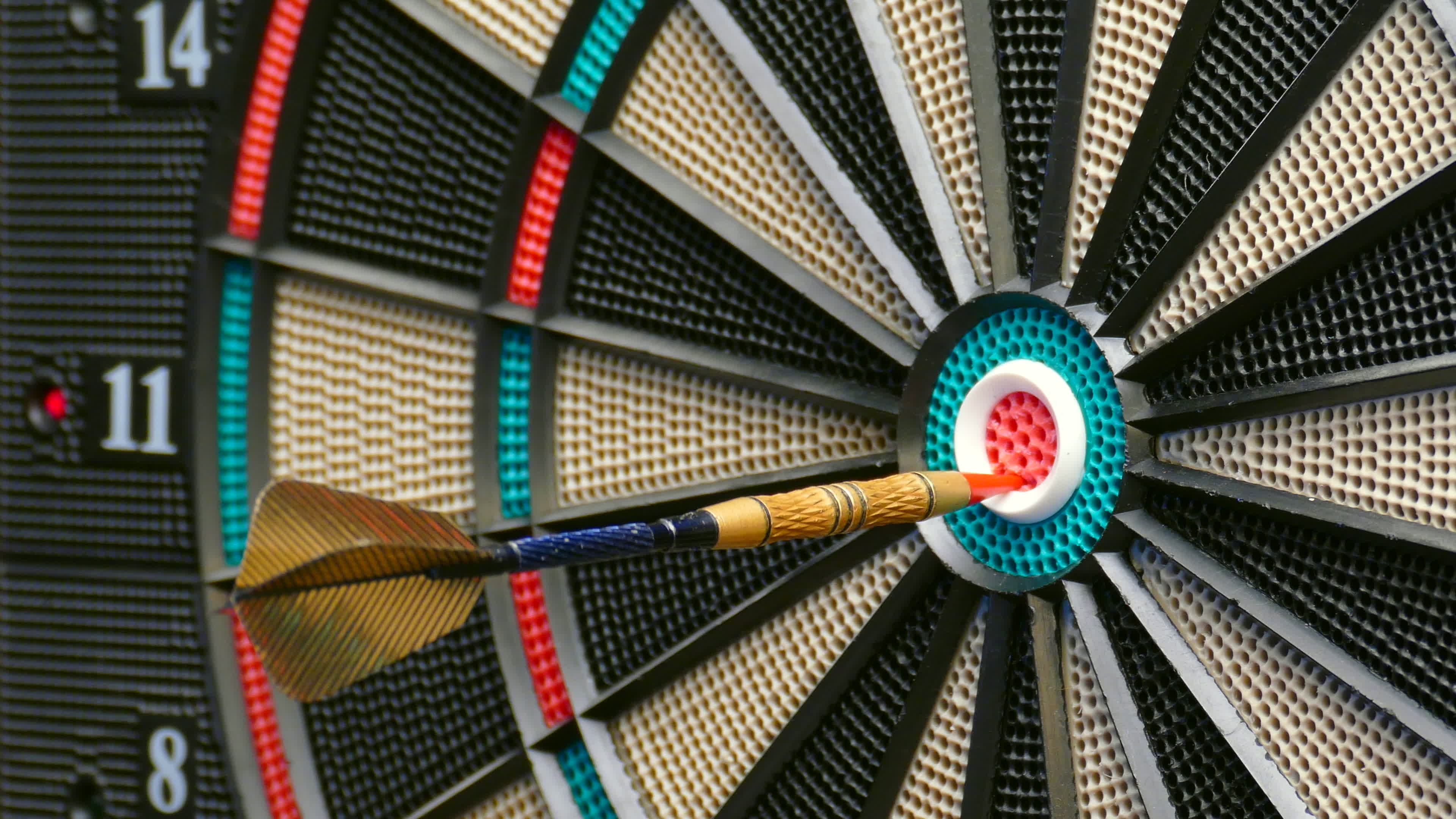 Target, Darts Wallpaper, 3840x2160 4K Desktop