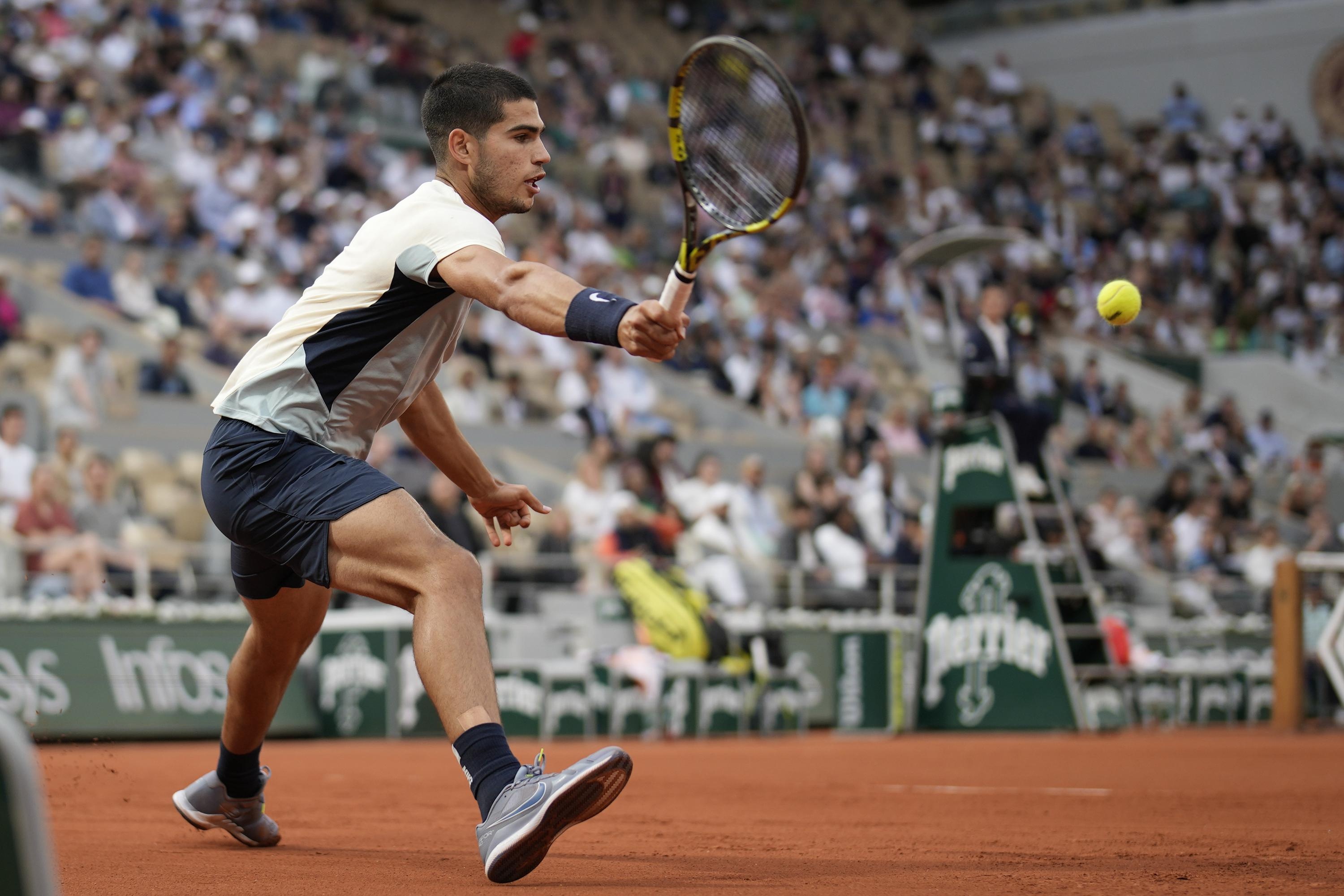 Carlos Alcaraz, French Open (Roland-Garros) Wallpaper, 3000x2000 HD Desktop