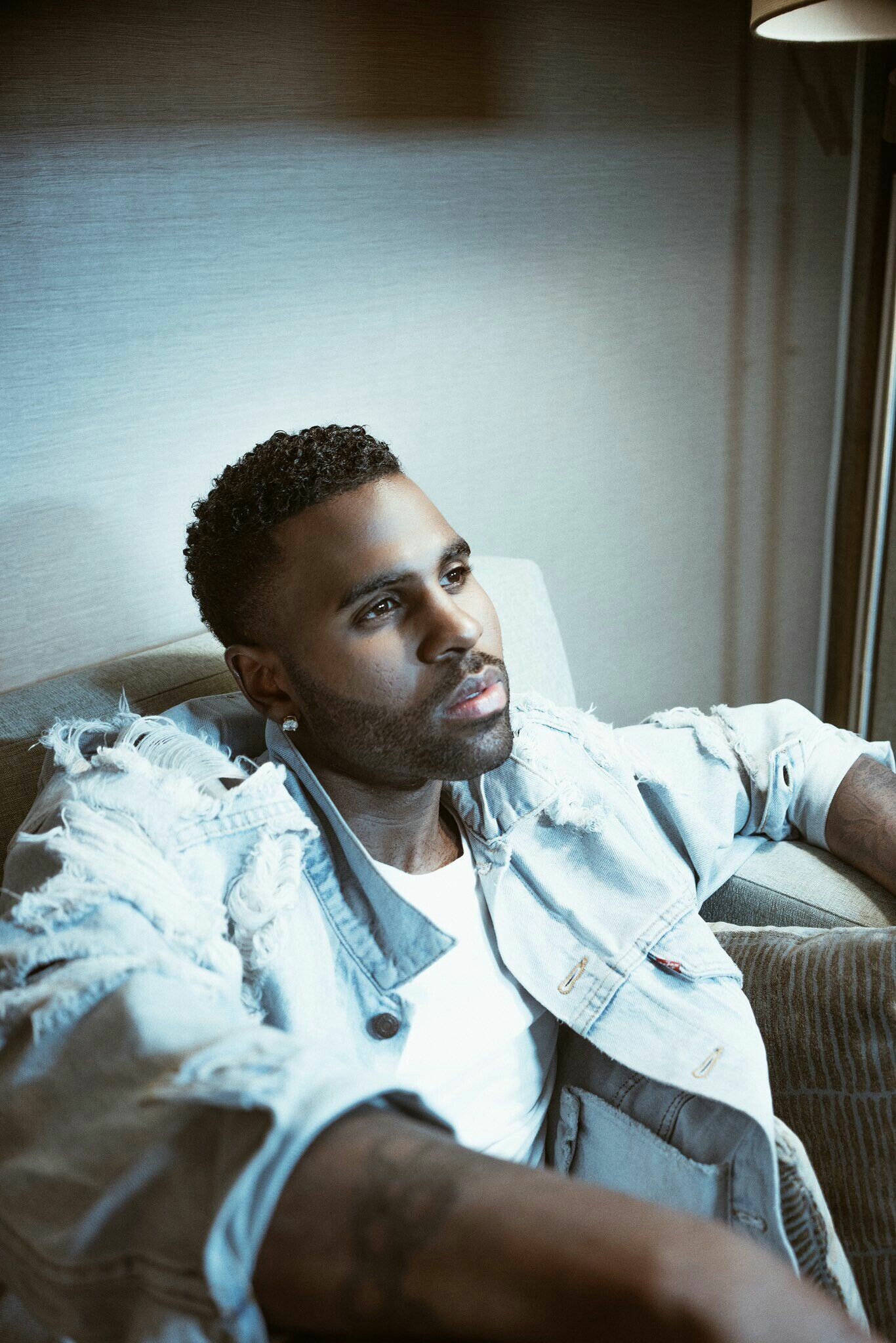 Jason Derulo, Celeb trivia, Ariana Grande facts, Interesting insights, 1370x2050 HD Phone