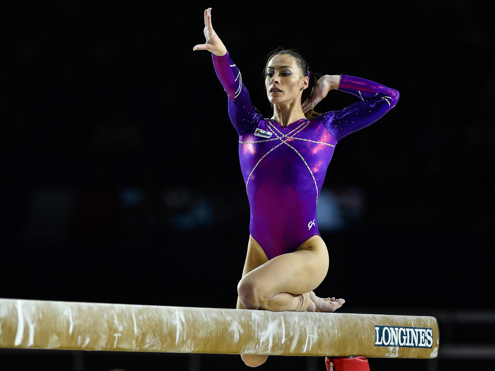 Catalina Ponor, Artistic Gymnastics Wallpaper, 2050x1540 HD Desktop