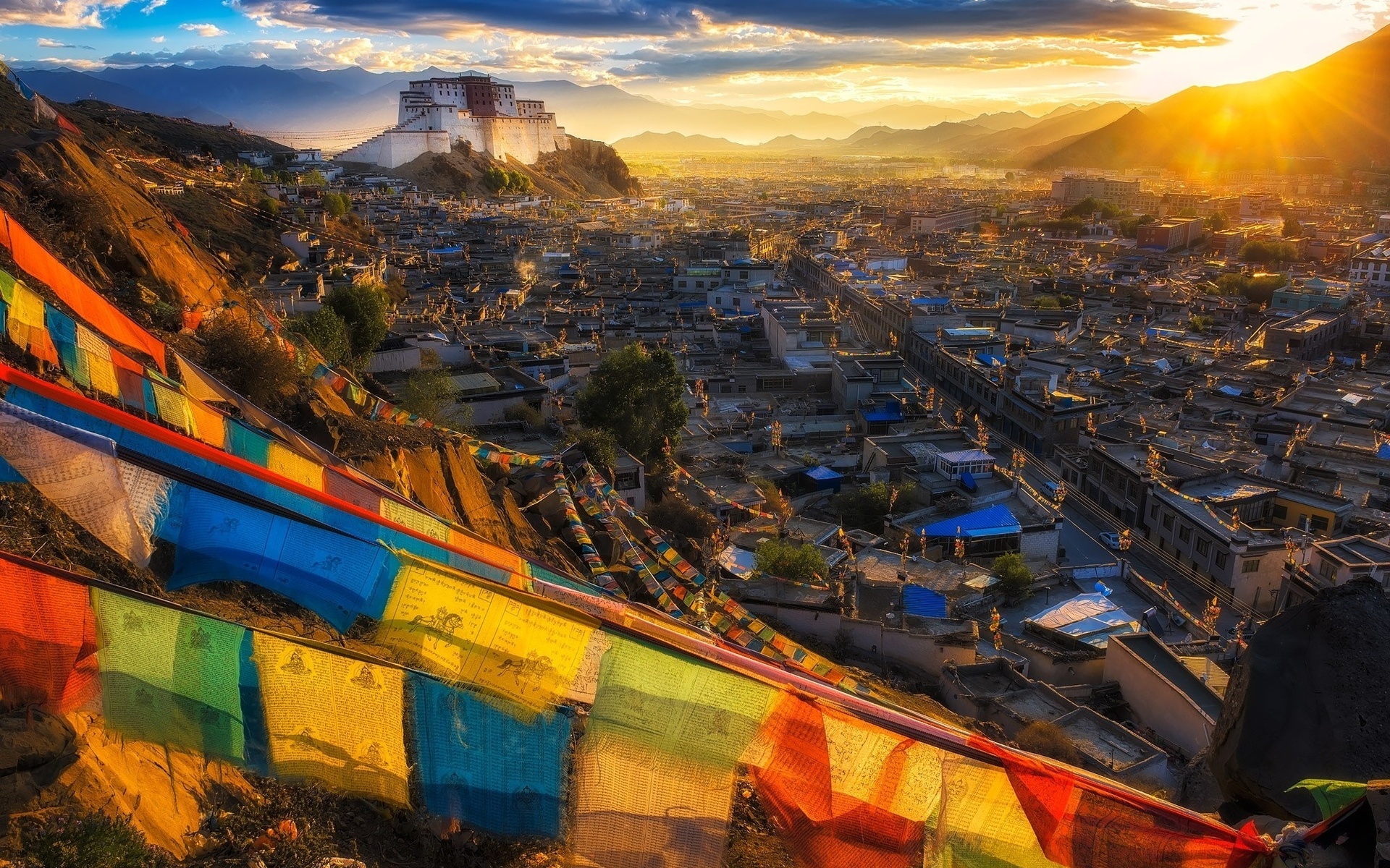 Potala Palace, Tibet, Buddhist temple, Sunset, 1920x1200 HD Desktop