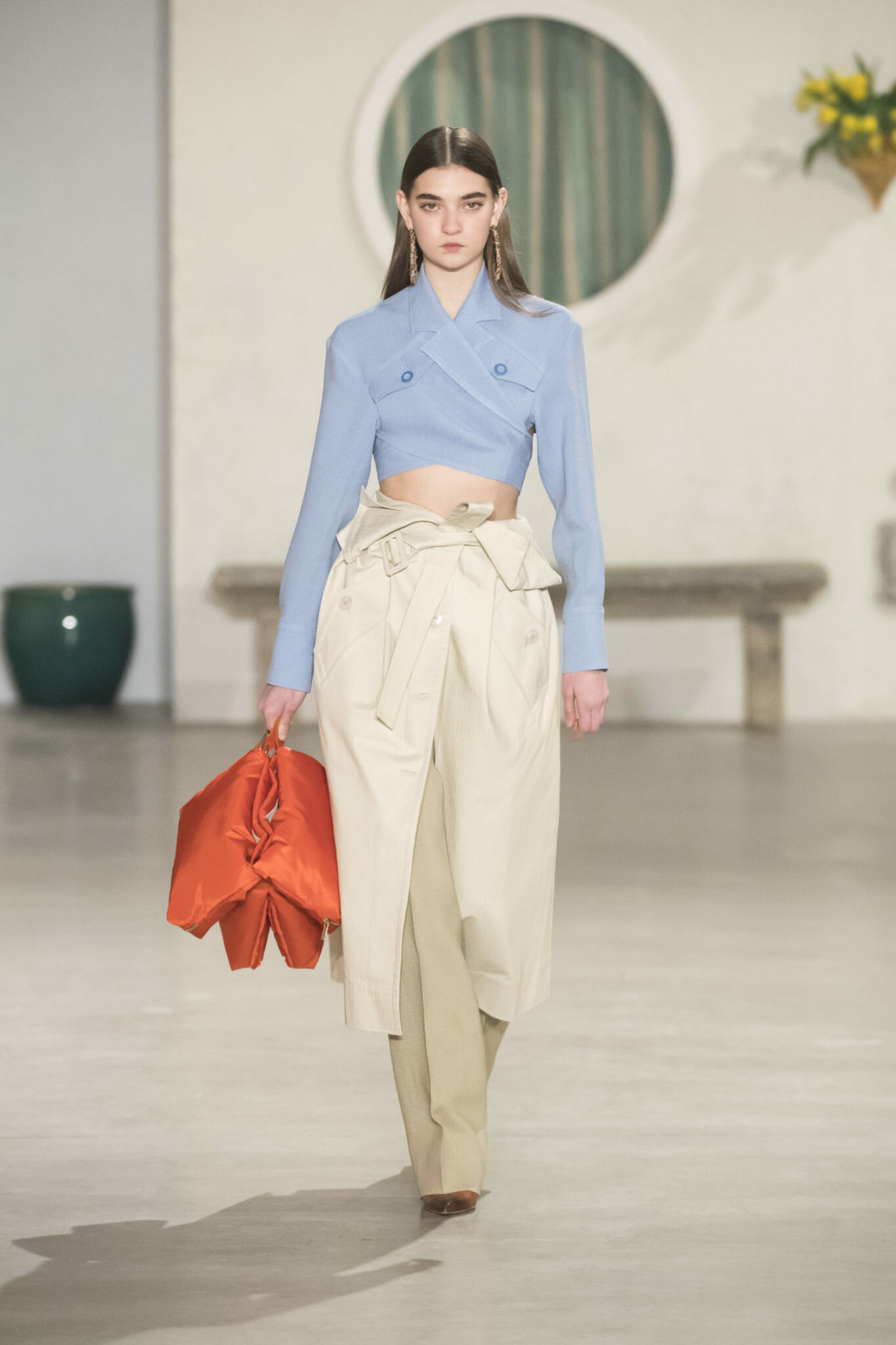 Jacquemus, Paris Fashion Week, Fall/Winter 19, Shoji Fujii photography, 1370x2050 HD Phone