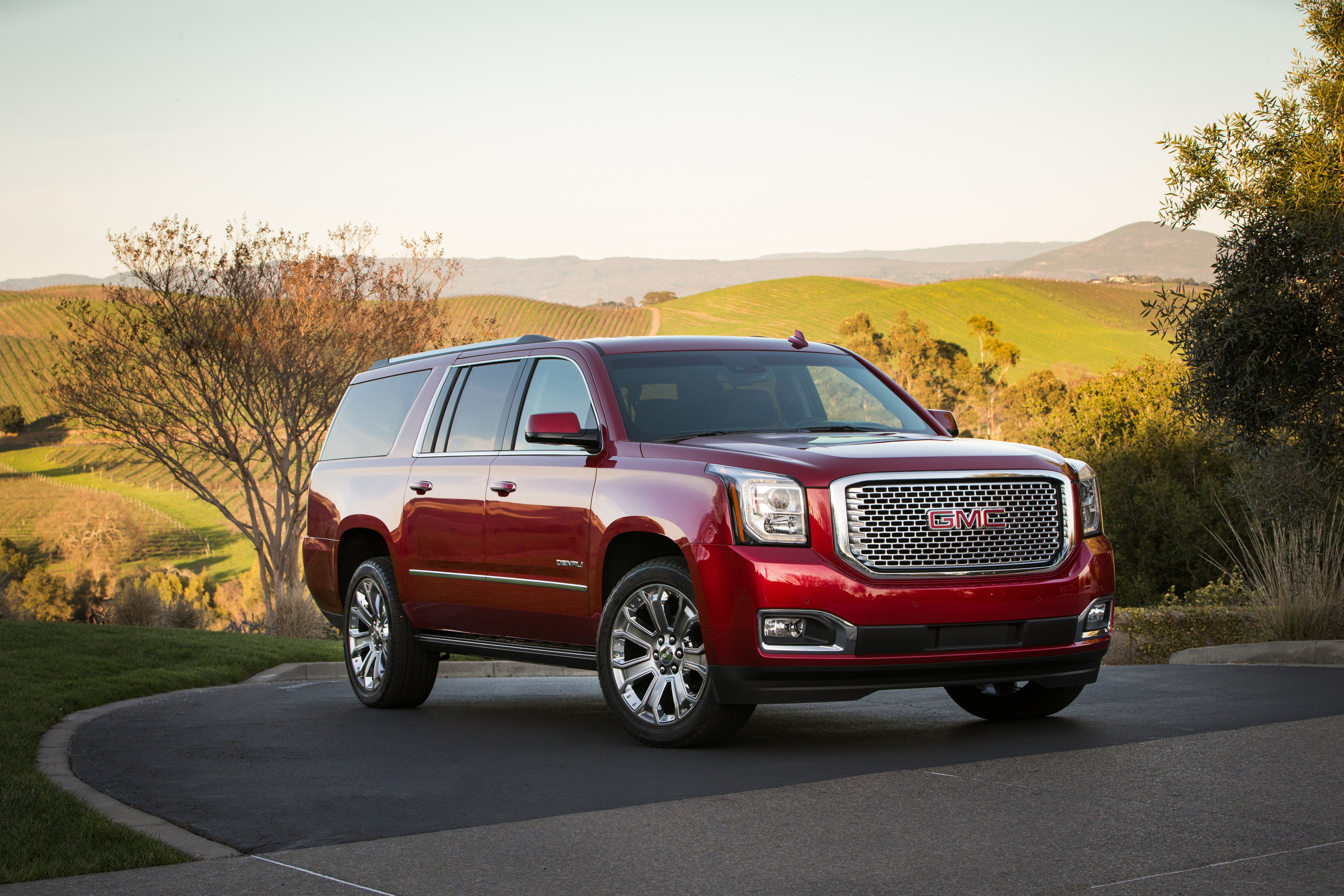 GMC Yukon, Pressroom images, Spacious interior, Luxury features, 3000x2000 HD Desktop