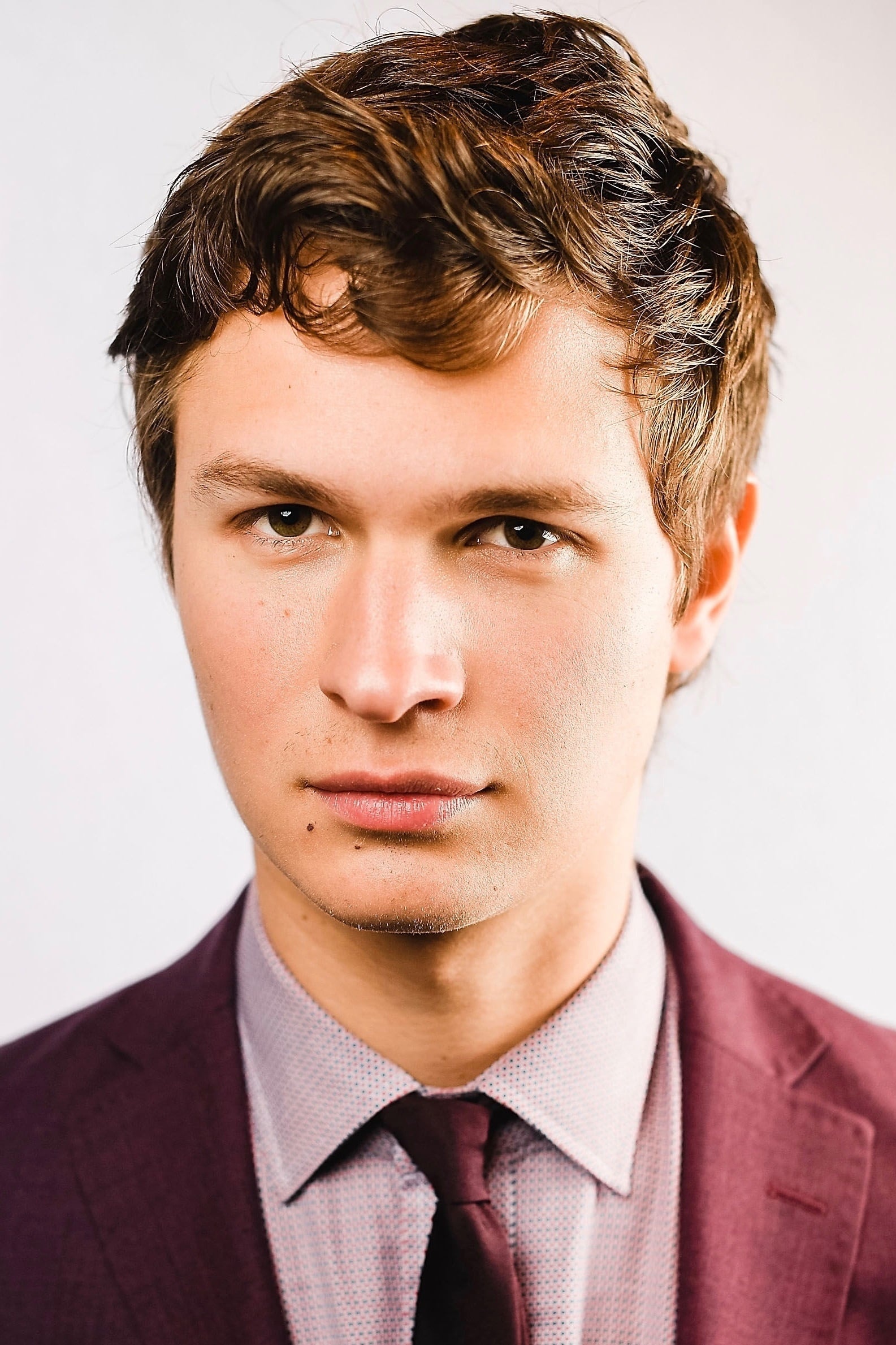 Ansel Elgort, Filme, Alter, Biographie, 1590x2380 HD Phone