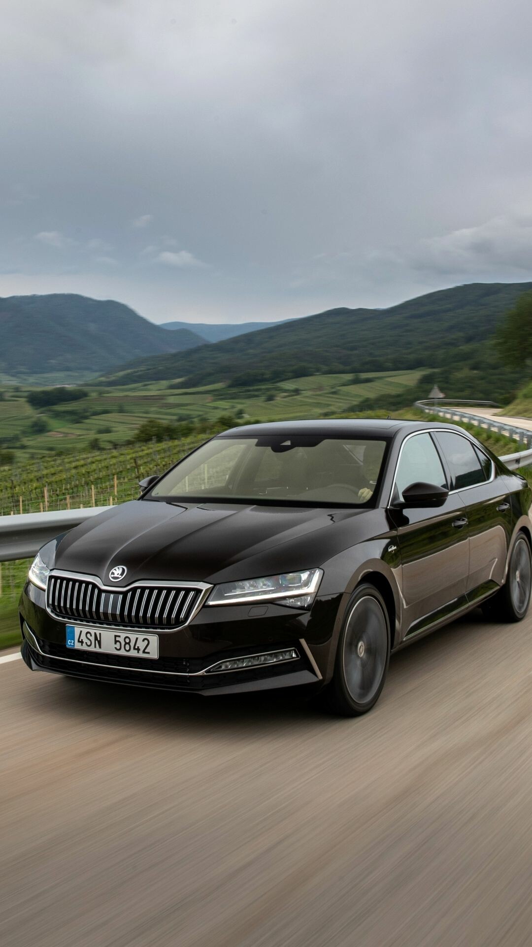 Skoda Superb, Mobile HD wallpapers, 1080x1920 Full HD Phone