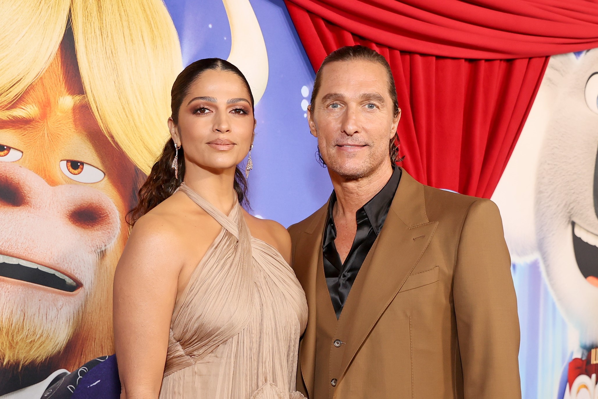 Camila Alves, Matthew McConaughey, Kids does Matthew, Many kids does, 2060x1380 HD Desktop