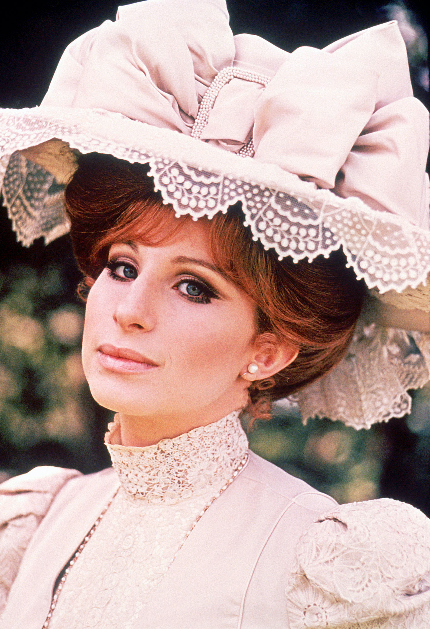 Dolly Levi, Barbra Streisand Wallpaper, 1500x2200 HD Phone