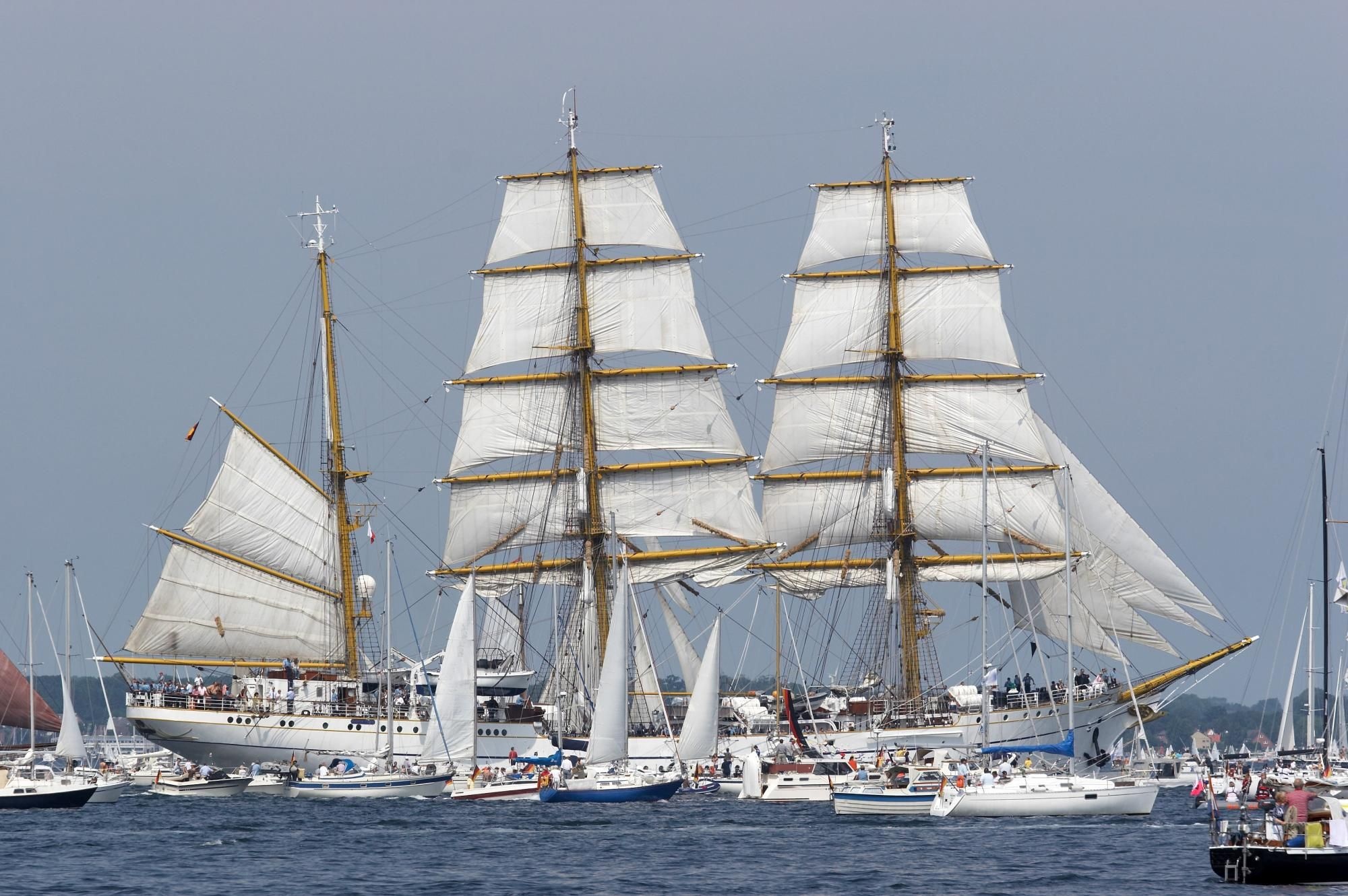 Kiel sailing tradition, Windjammer heritage, Sail-powered vessels, Maritime culture, 2000x1340 HD Desktop