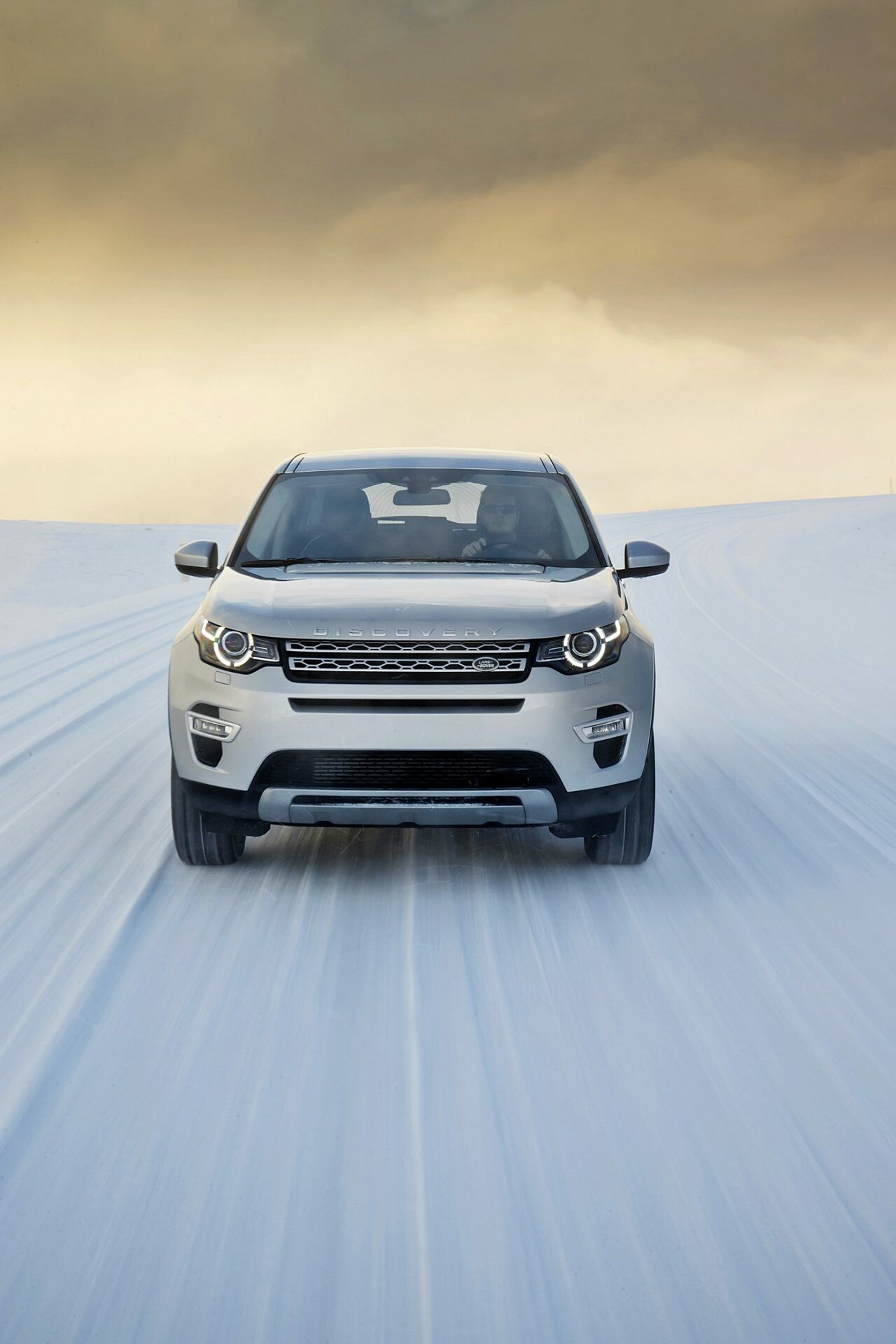 Land Rover Discovery Sport, Indus Silbern Autohub, 1280x1920 HD Phone