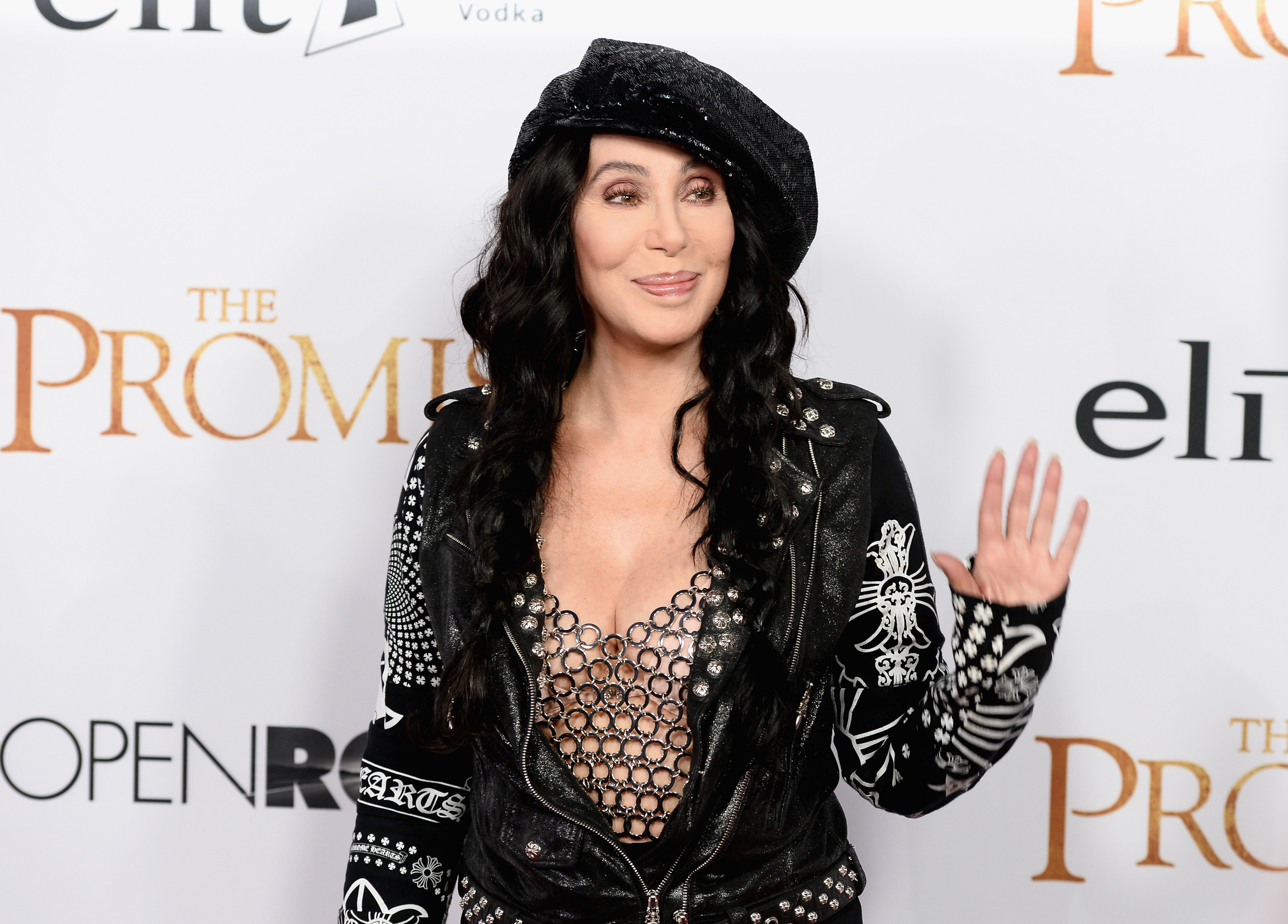 Cher, Personal style, Unconventional fashion, Unique fashion sense, 3000x2160 HD Desktop