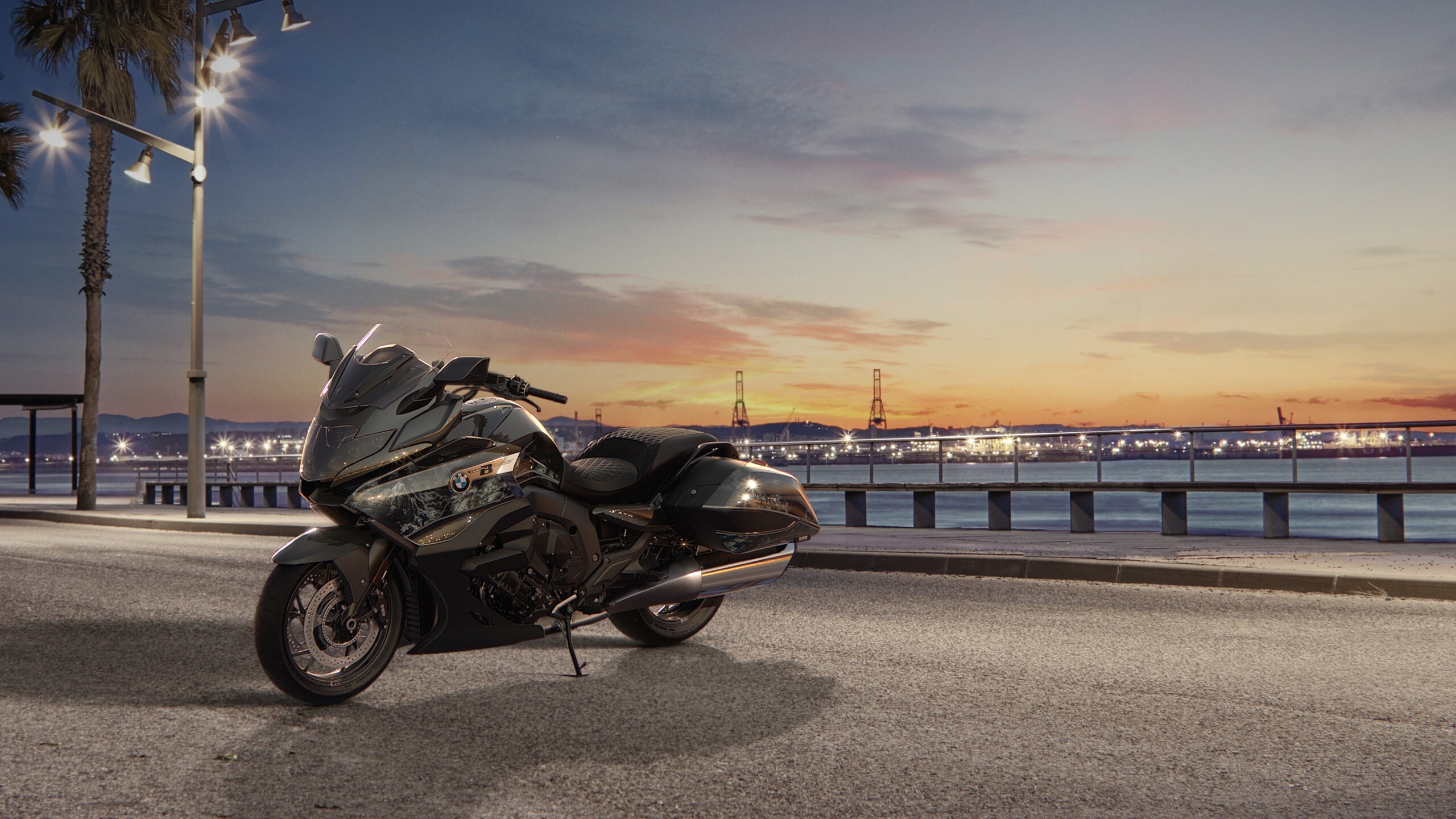 BMW K 1600 B, Opt. 719 midnight, Motorrad elegance, B-series luxury, 2560x1440 HD Desktop