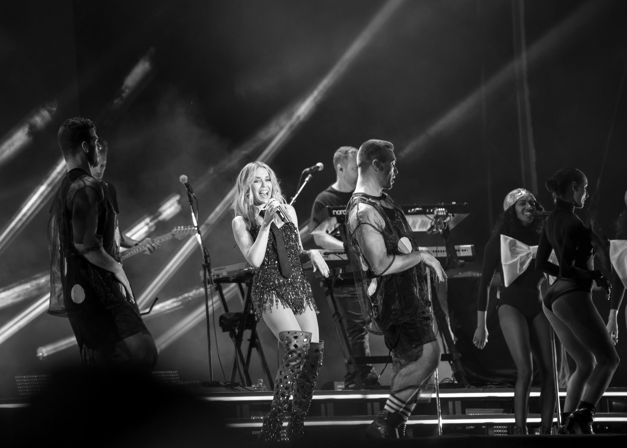 Kylie Minogue, Music photography, Jazz festival, Untitled, 2050x1470 HD Desktop