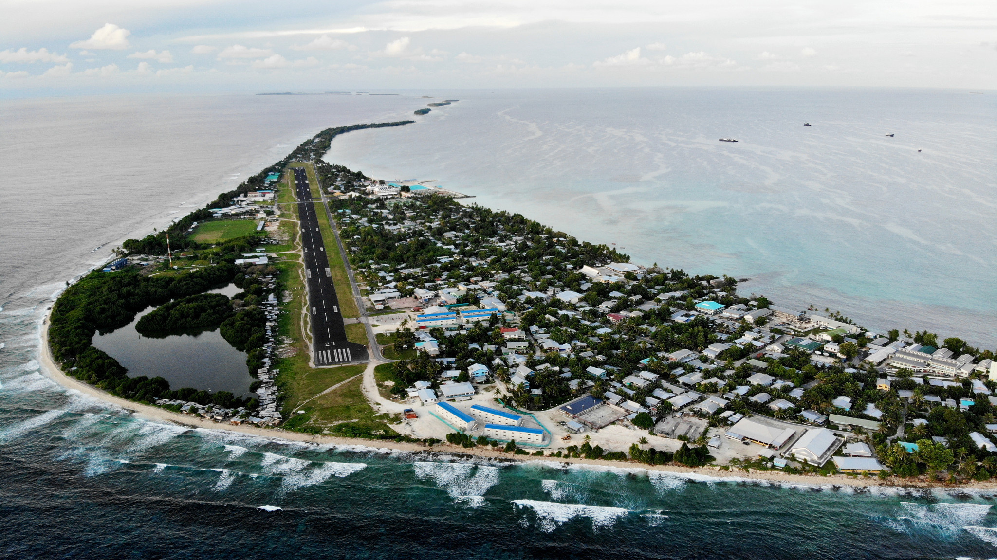 Funafuti adventure, Tuvalu's beauty, Birmingham 2022, Training on airport runway, 2050x1160 HD Desktop