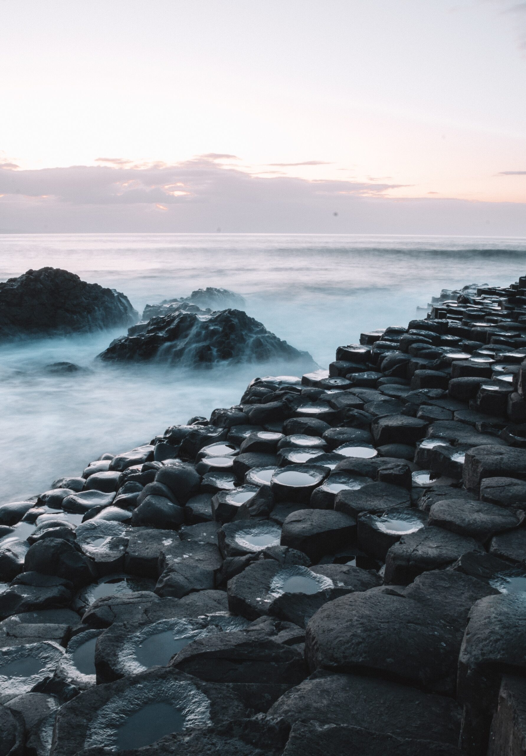 Giants Causeway, World heritage, UK, 1790x2560 HD Phone