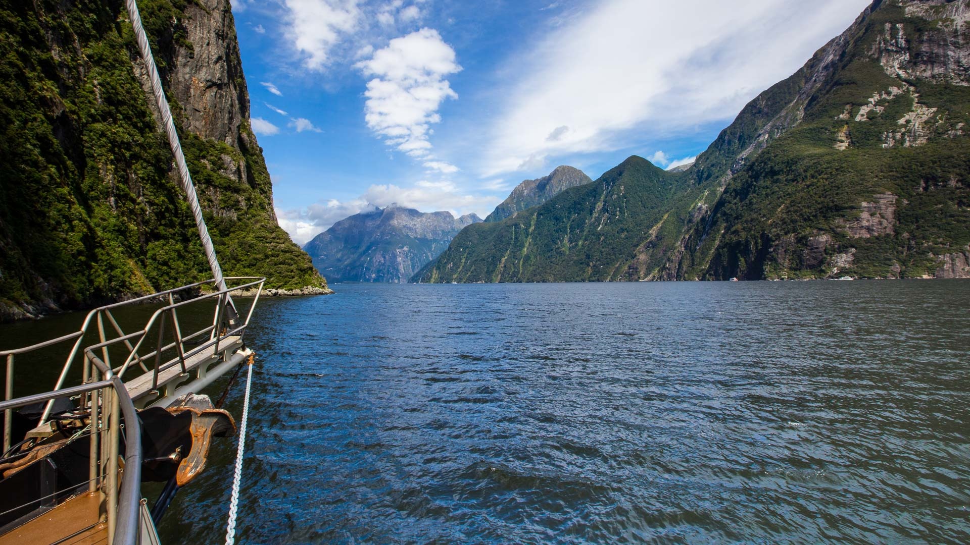 Milford Sound Cruise, New Zealand, Astonishing views, Majestic fiords, 1920x1080 Full HD Desktop