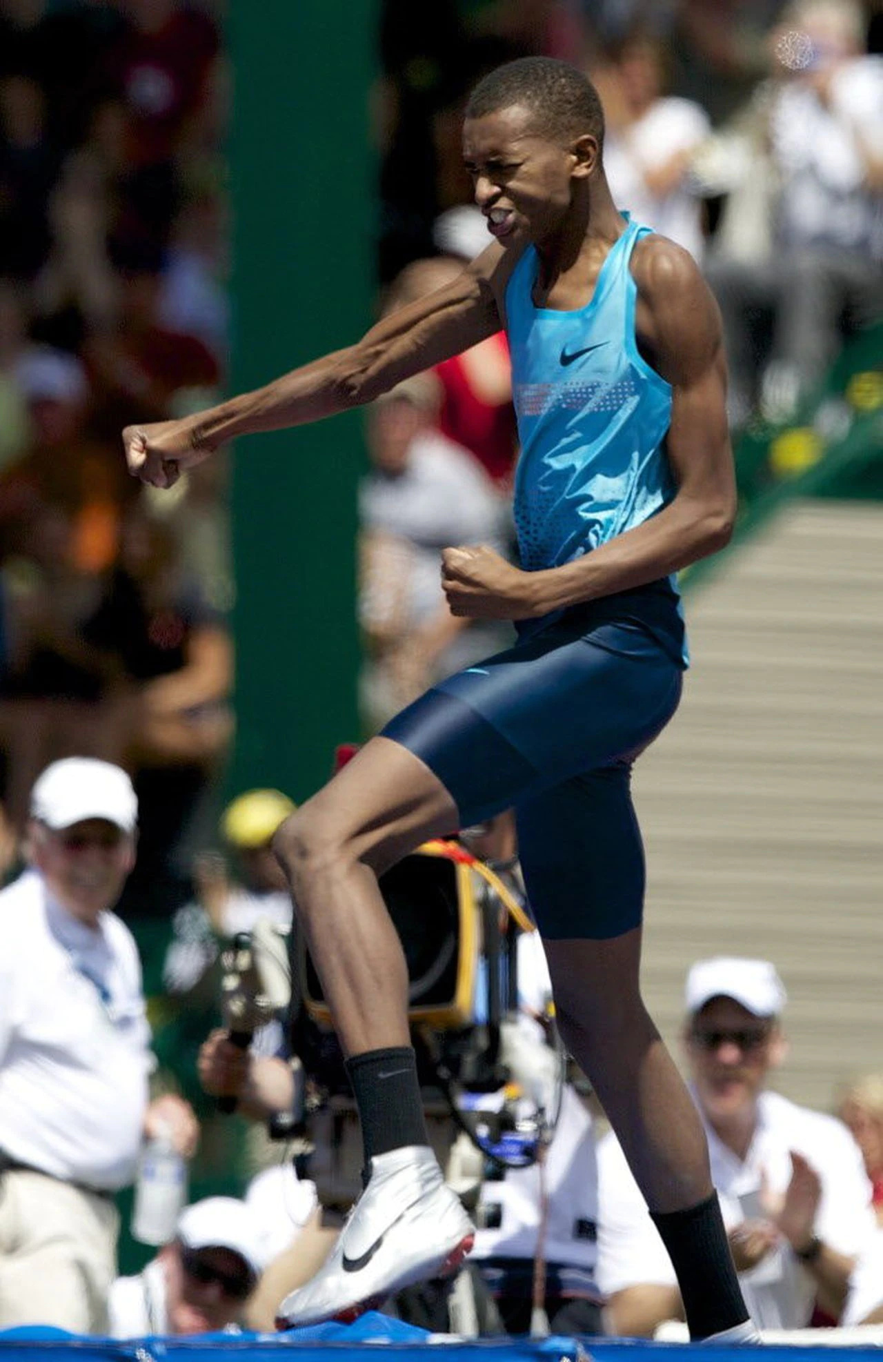 Mutaz Essa Barshim, High jumper, Free image download, Athletic poster, 1280x1980 HD Phone