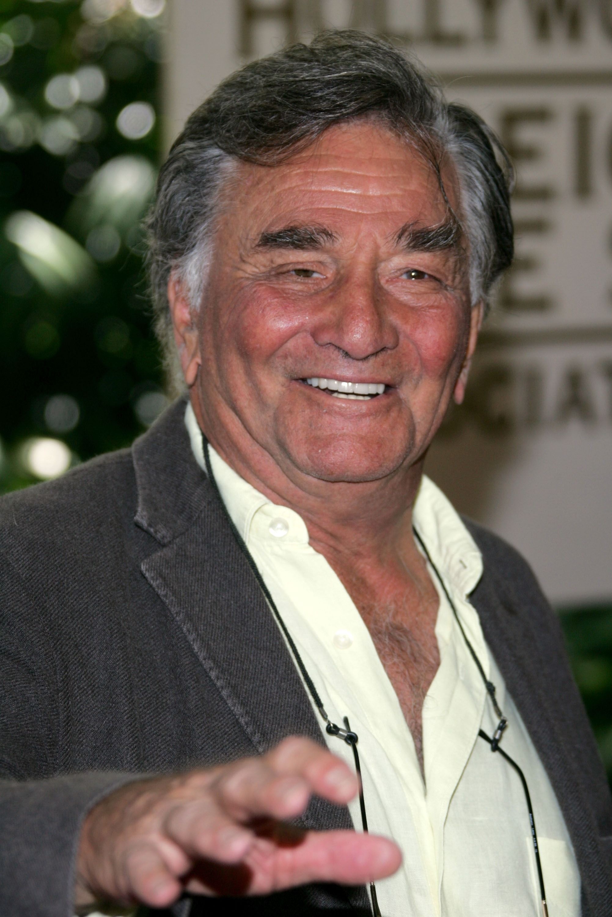 Peter Falk, Has died, 2010x3000 HD Phone