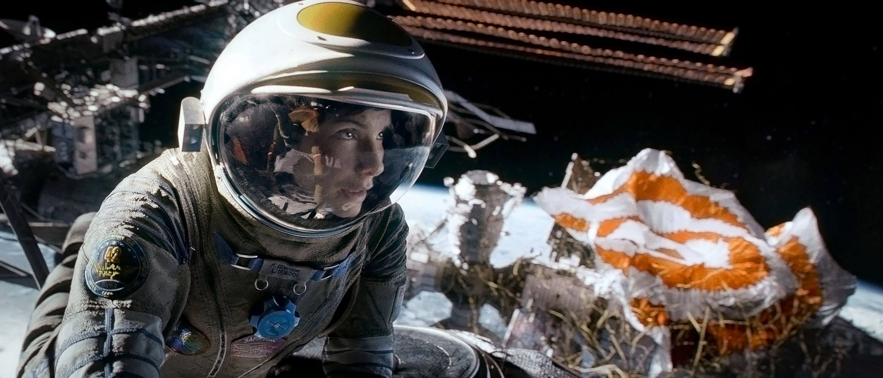 Gravity movie, HD wallpaper, Stunning background, Visual appeal, 3100x1330 Dual Screen Desktop