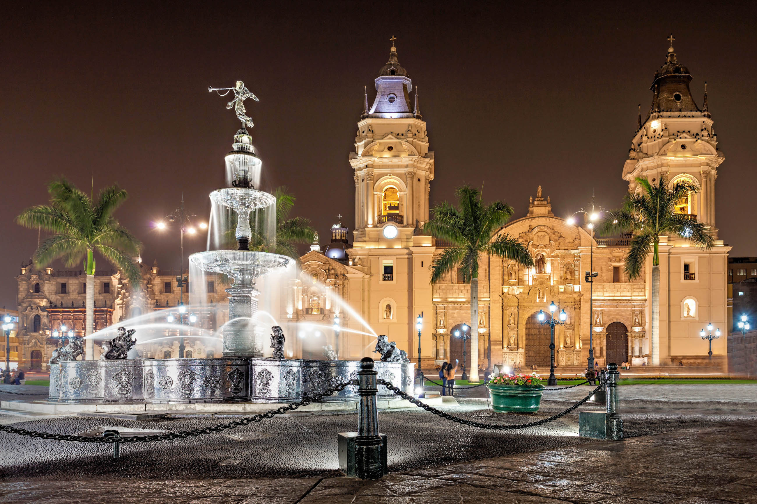 Plaza Mayor, Lima (Peru) Wallpaper, 2600x1740 HD Desktop