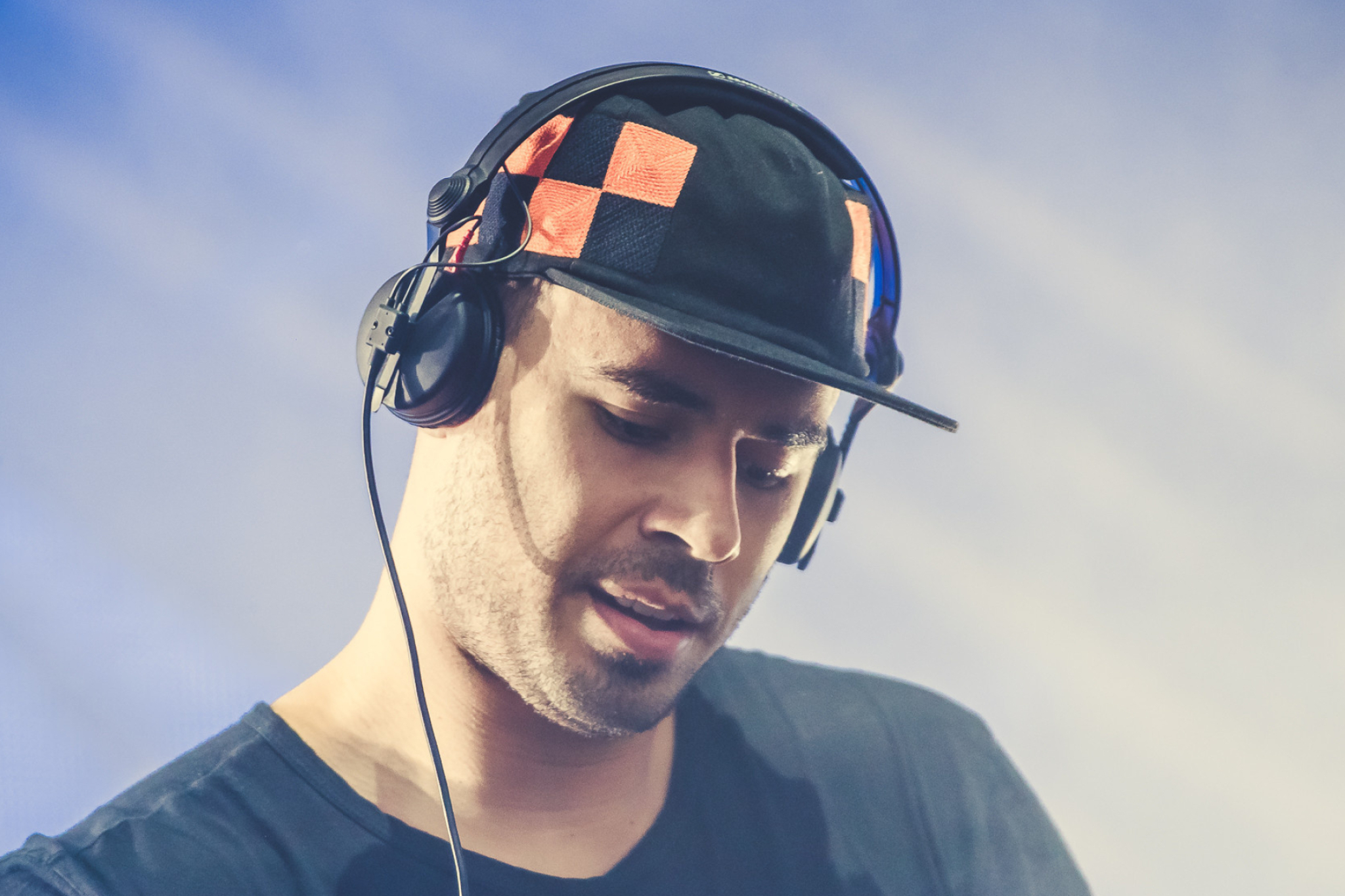 Afrojack, New album, Talent signings, 2050x1370 HD Desktop