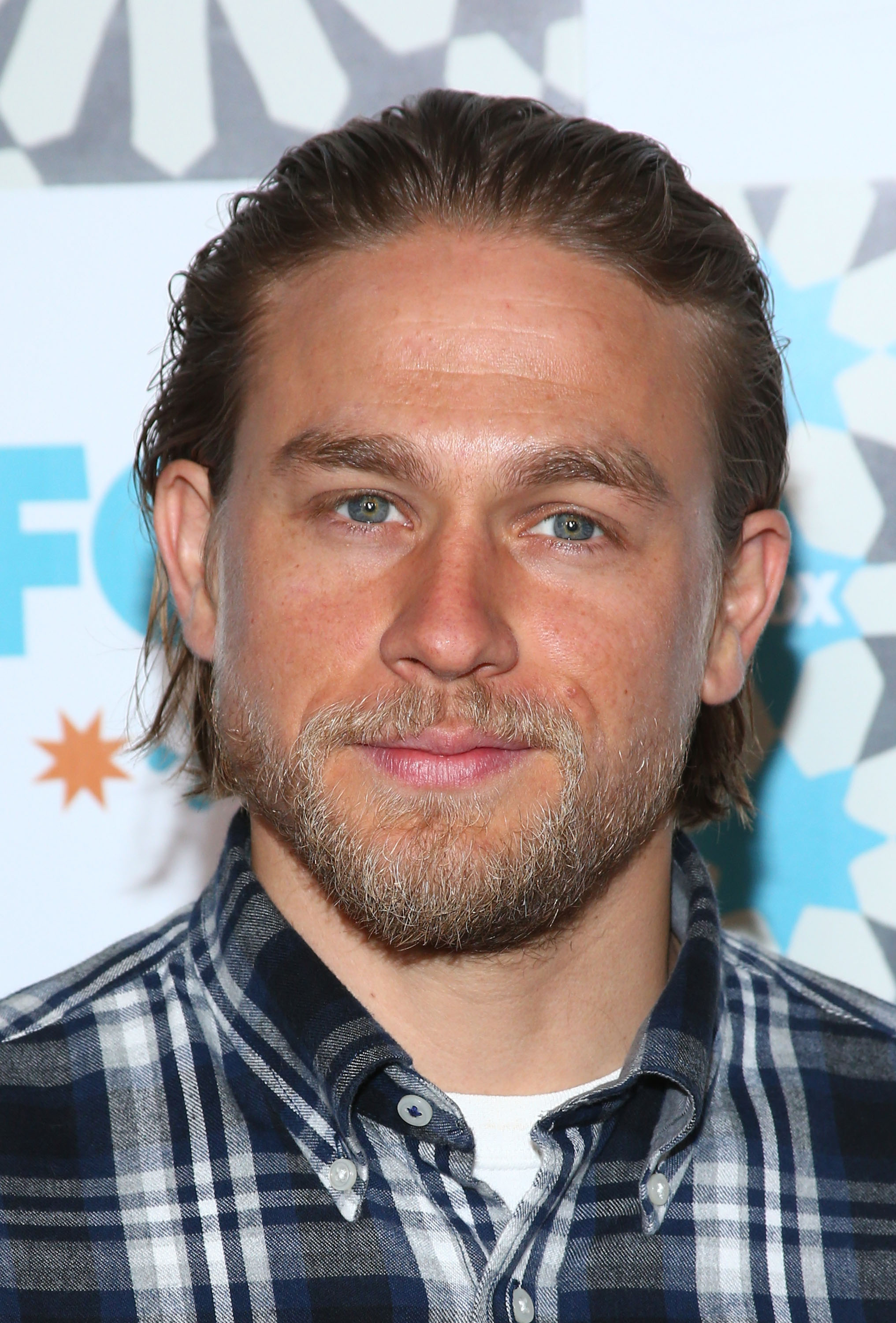 Charlie Hunnam, Movies, Celebrity HQ, 4K wallpapers, 2040x3000 HD Phone