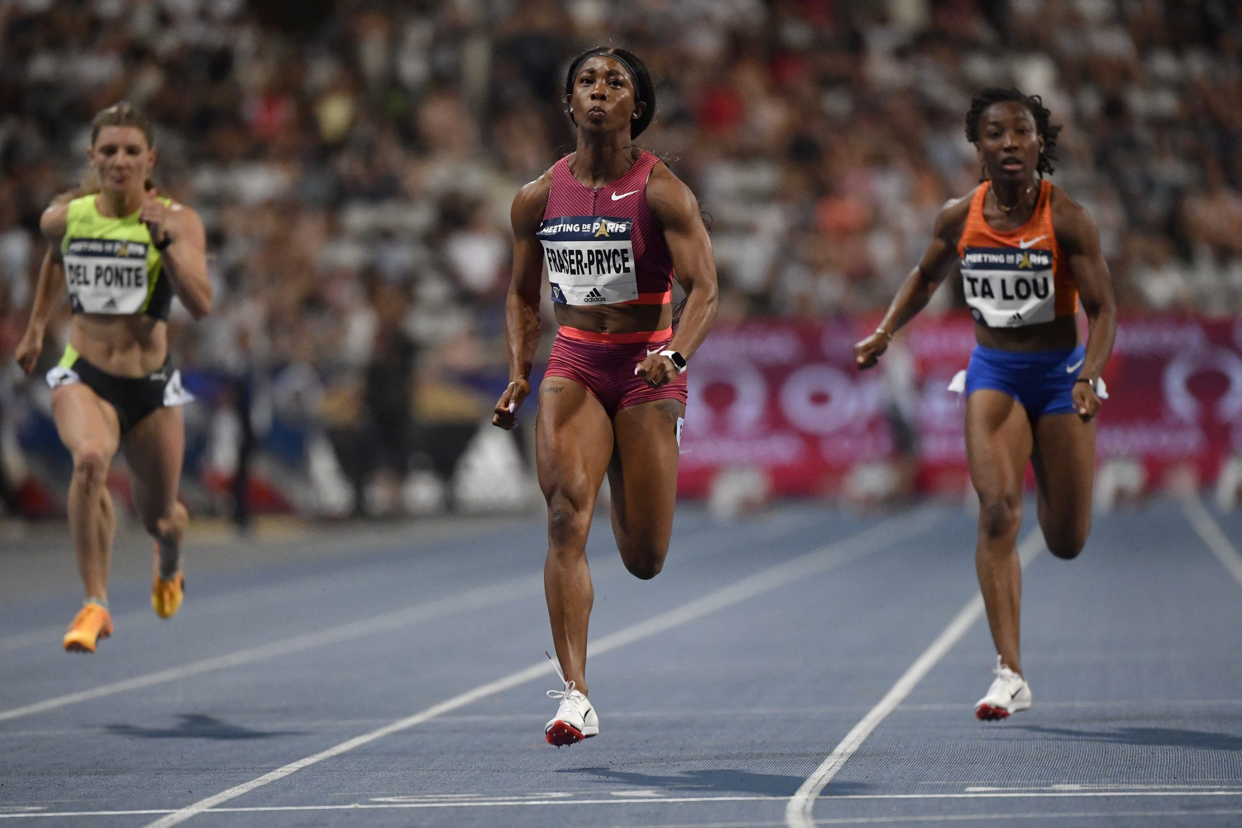 Shelly-Ann Fraser-Pryce, 100m victory, 2560x1710 HD Desktop