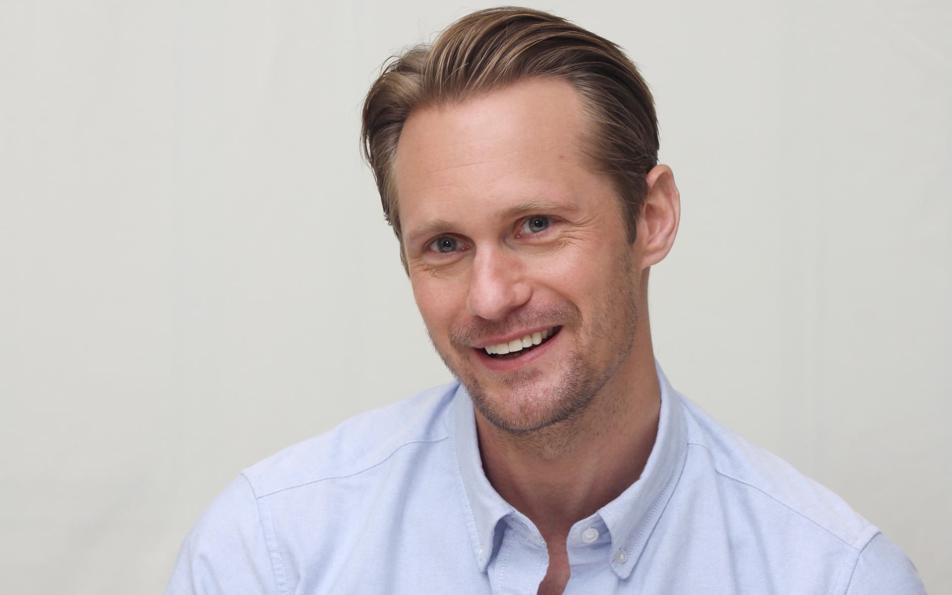 Alexander Skarsgard, Smile wallpaper, High definition, Prominent actor, 1920x1200 HD Desktop