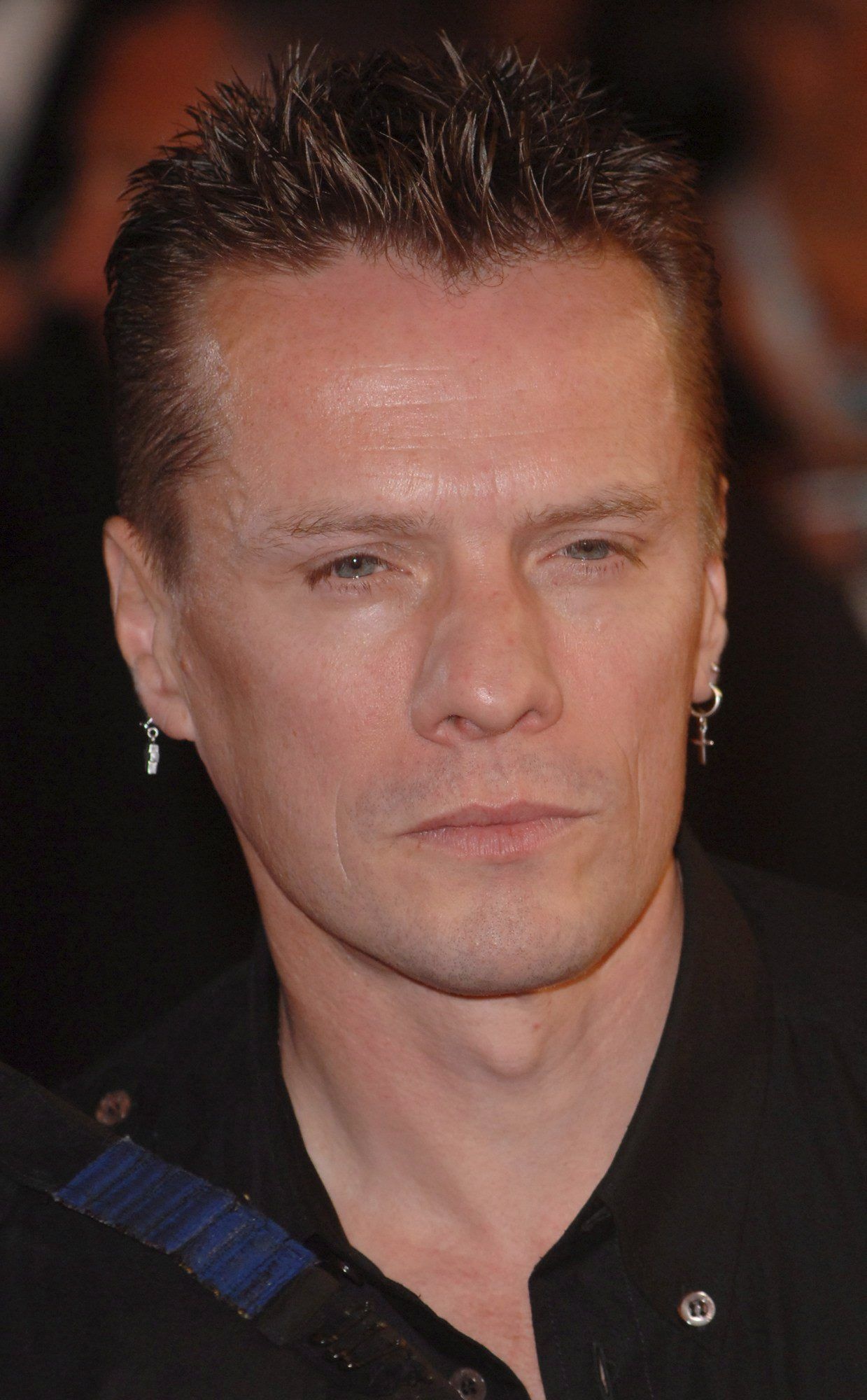 Larry Mullen Jr., U2 guitarist, Memorable Irish musicians, Funny animal memes, 1240x2000 HD Phone