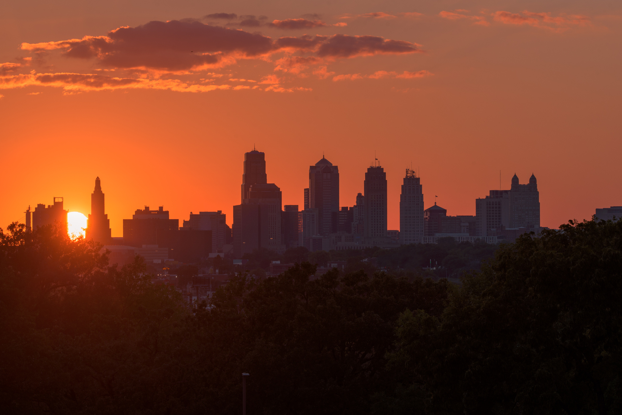 Kansas City skyline, Permanent daylight saving time, Local impact, Time change, 2120x1420 HD Desktop