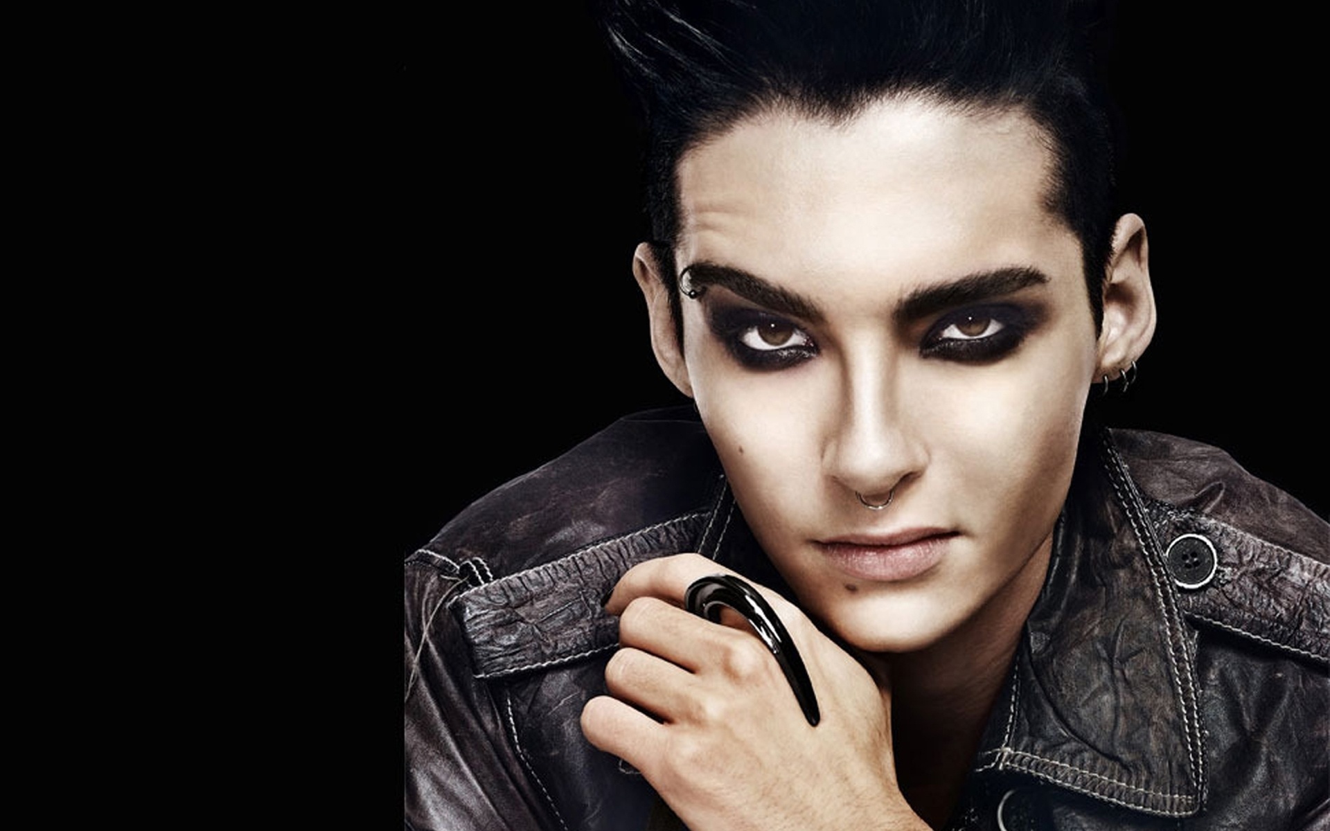 Tokio Hotel, Face, Black hair, Music artist, 1920x1200 HD Desktop