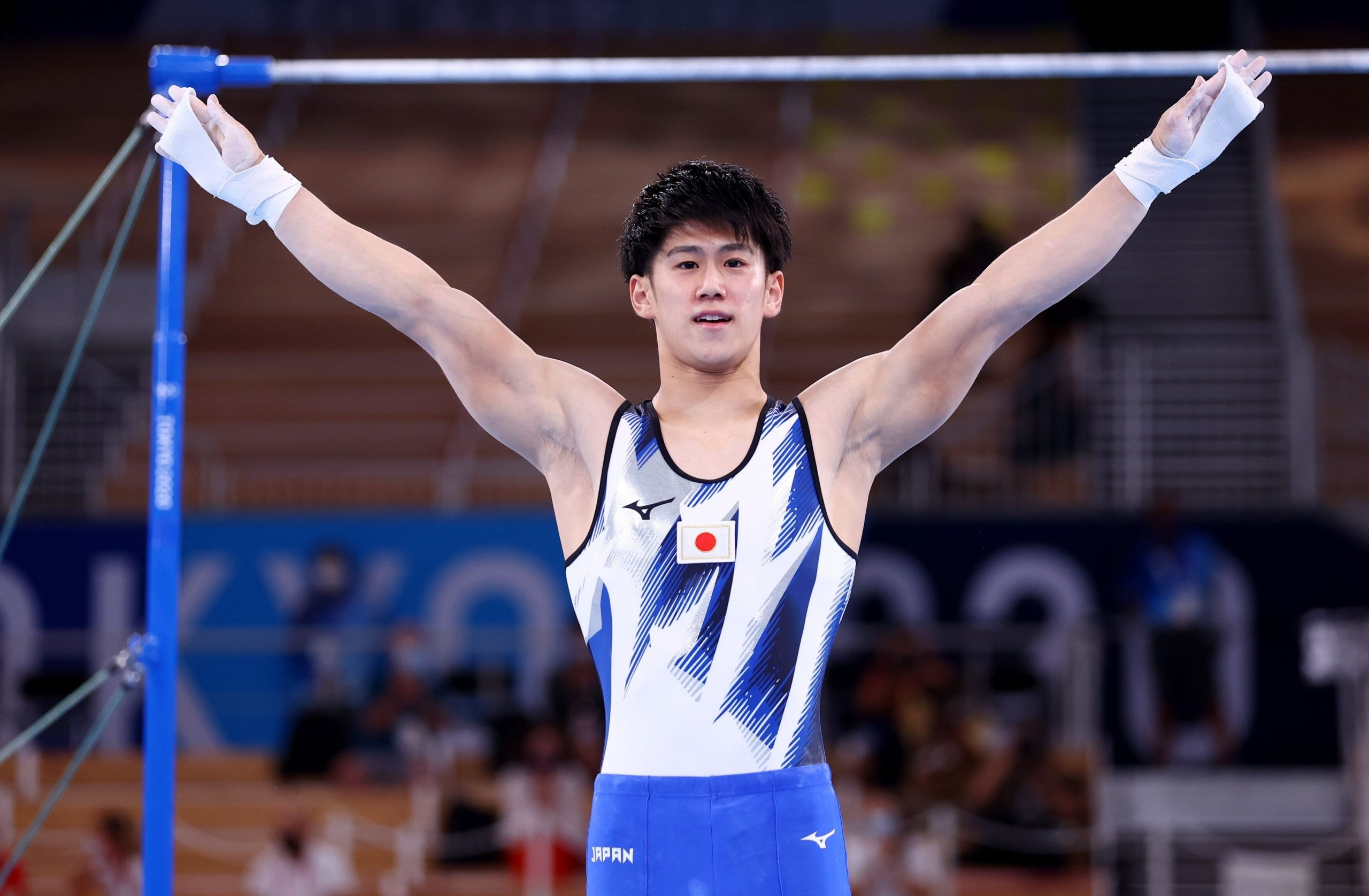 Daiki Hashimoto, Horizontal Bar Wallpaper, 2560x1680 HD Desktop