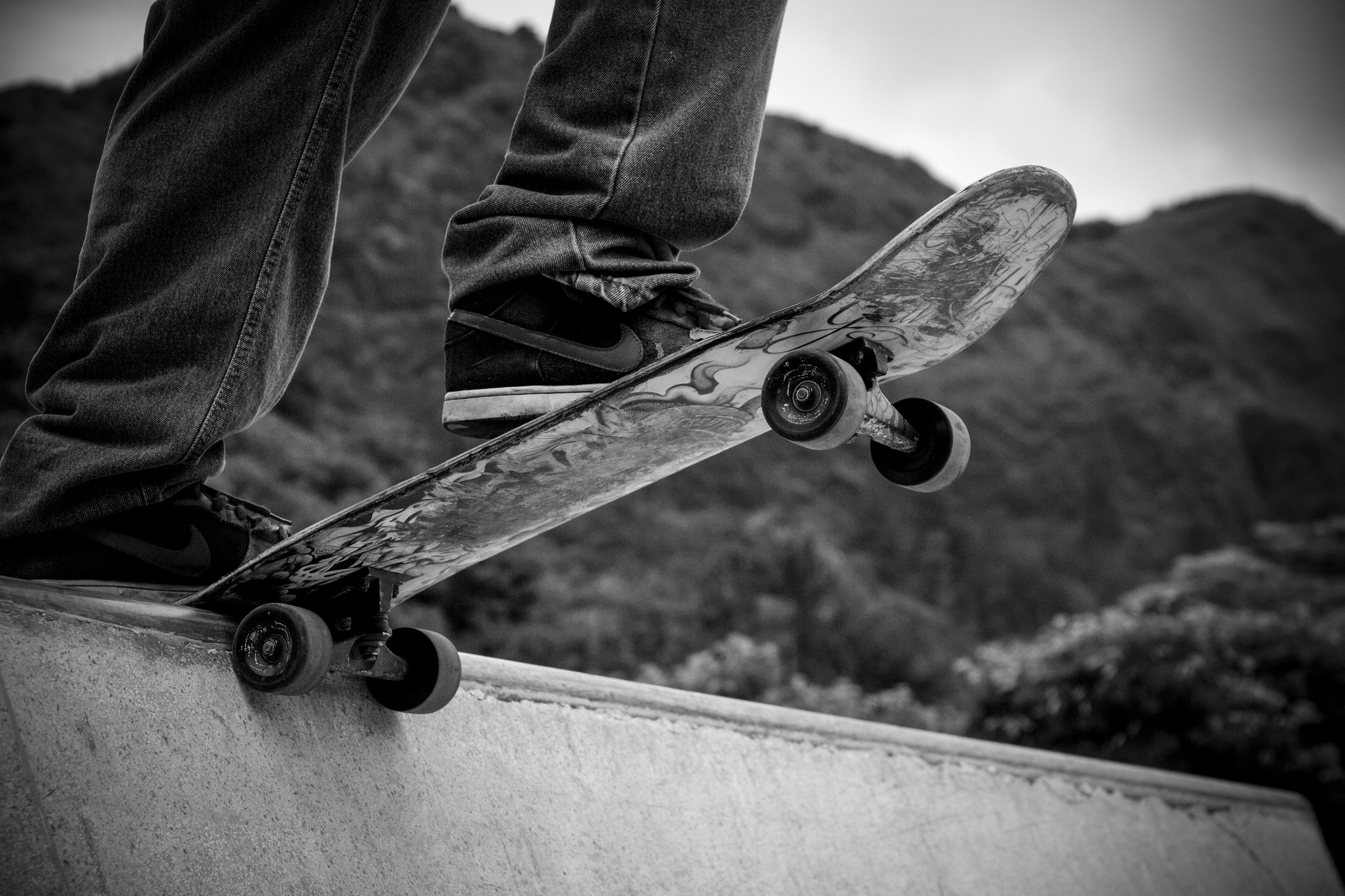 Skateboarding sports, Fun hobby outdoors, Risk skate, Wallpaper, 3000x2000 HD Desktop