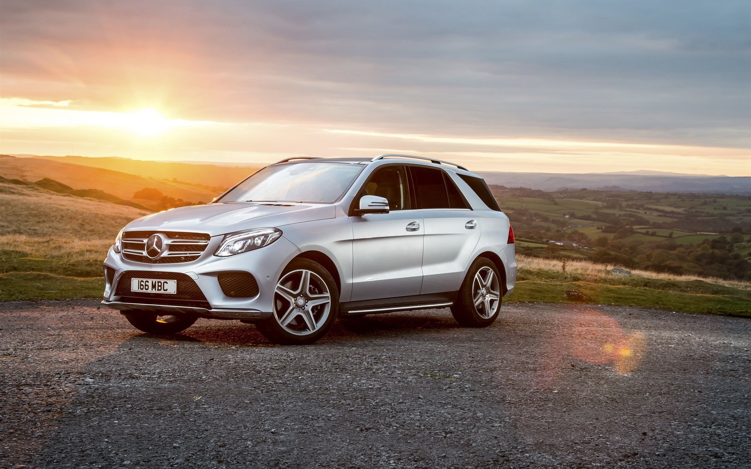 Mercedes-Benz GLE, Stunning cars, Luxurious style, Powerful performance, 2560x1600 HD Desktop