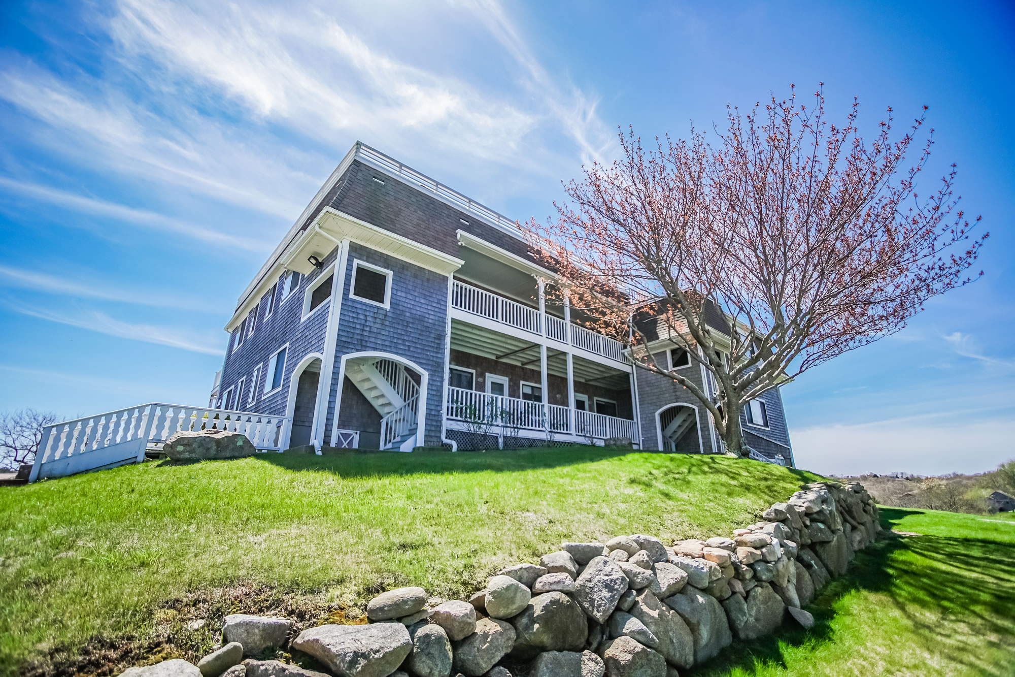 Block Island, Resort vacation rentals, Island ownership, Coastal bliss, 2000x1340 HD Desktop