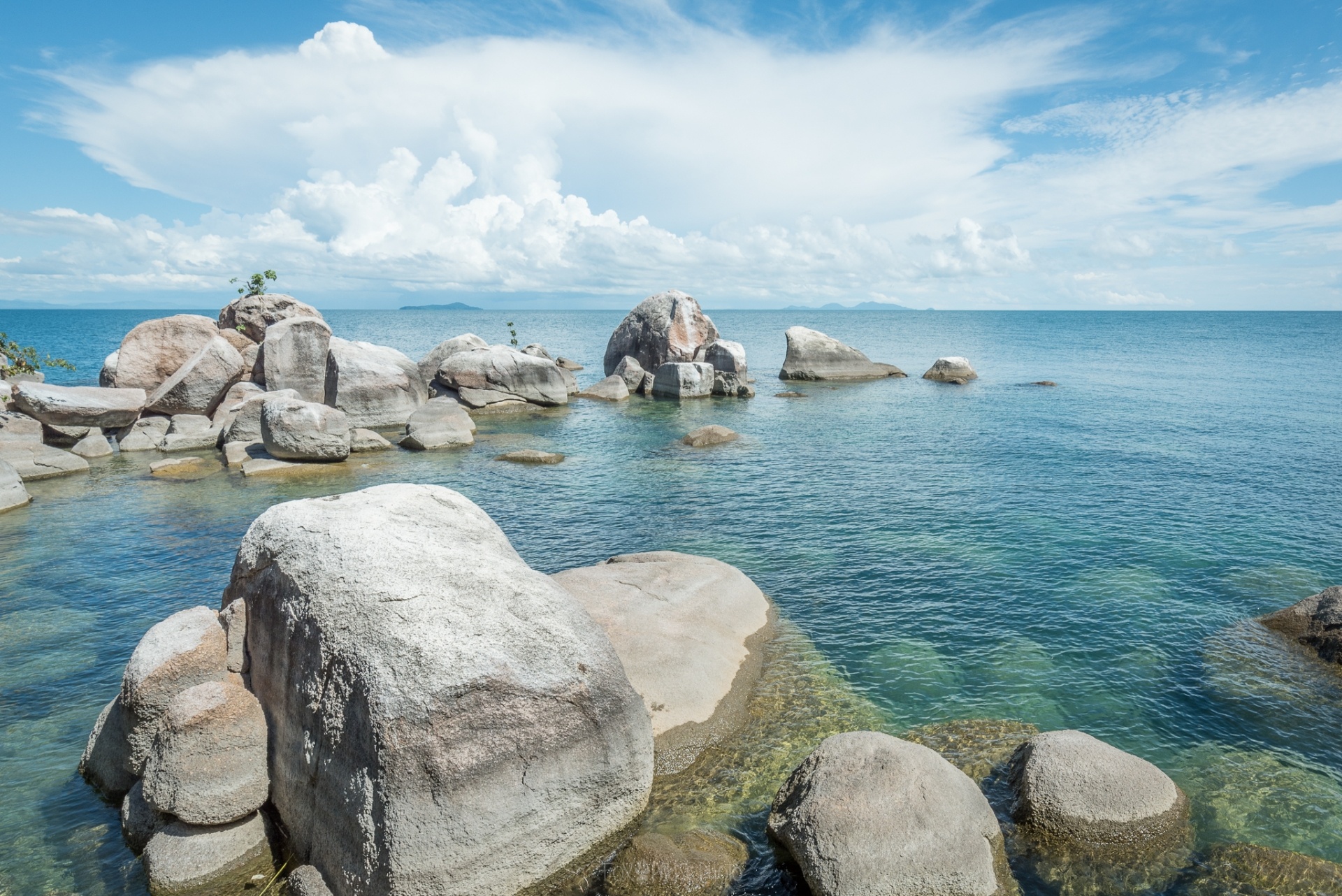 Lake Malawi (Travels), Lake of Stars festival, Malawi tourism, African culture, 1920x1290 HD Desktop