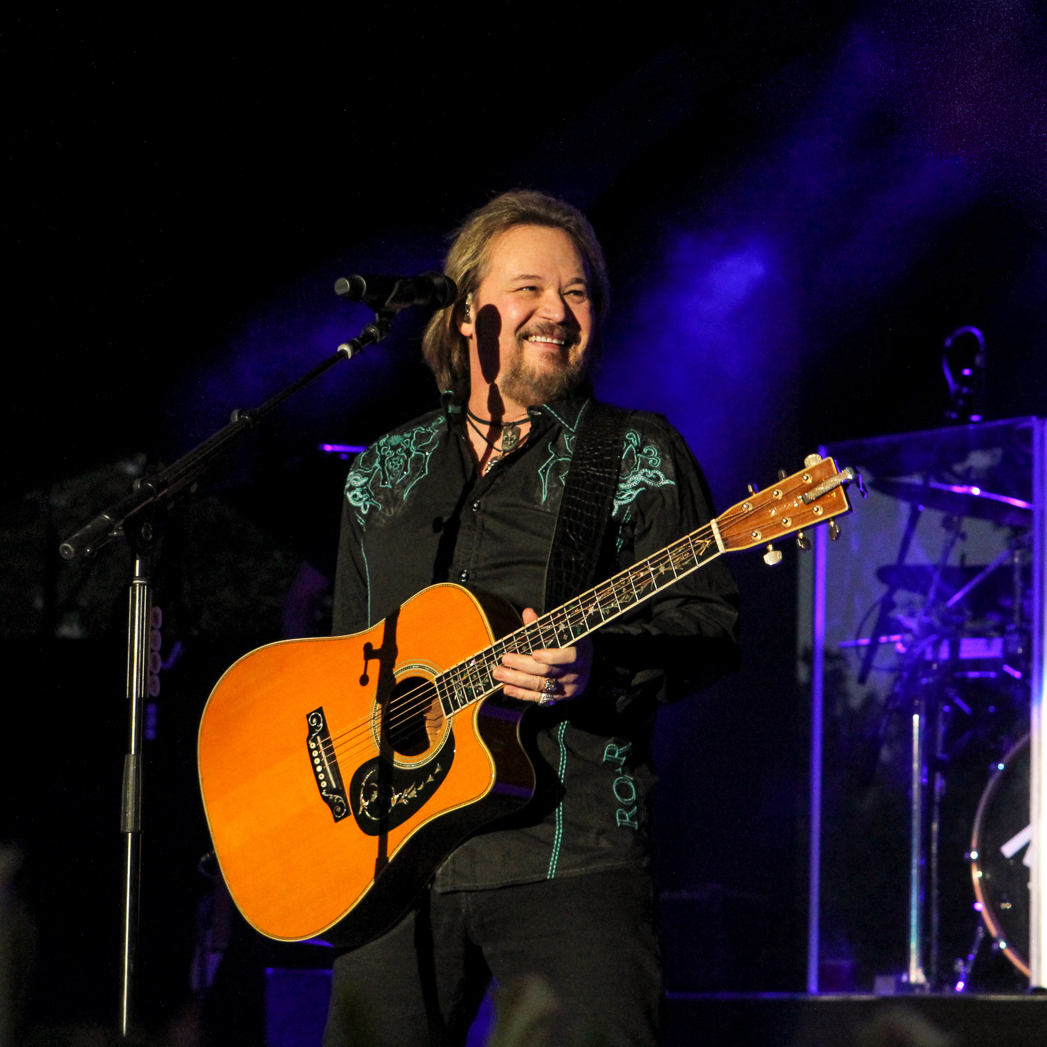 Travis Tritt, Red butte garden amphitheater, Utah, Concert review, 2050x2050 HD Phone