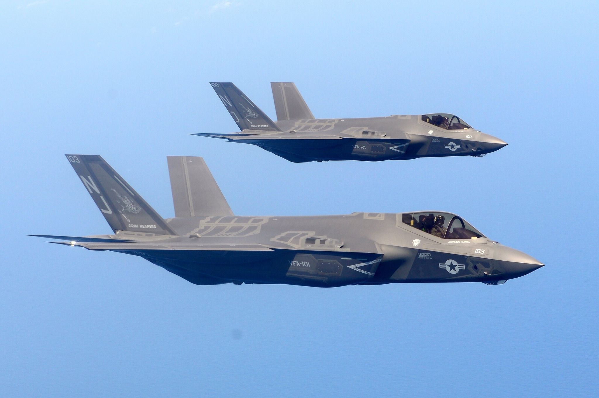 Lockheed Martin f 35 lightning ii, Wallpaper background image, 2050x1370 HD Desktop