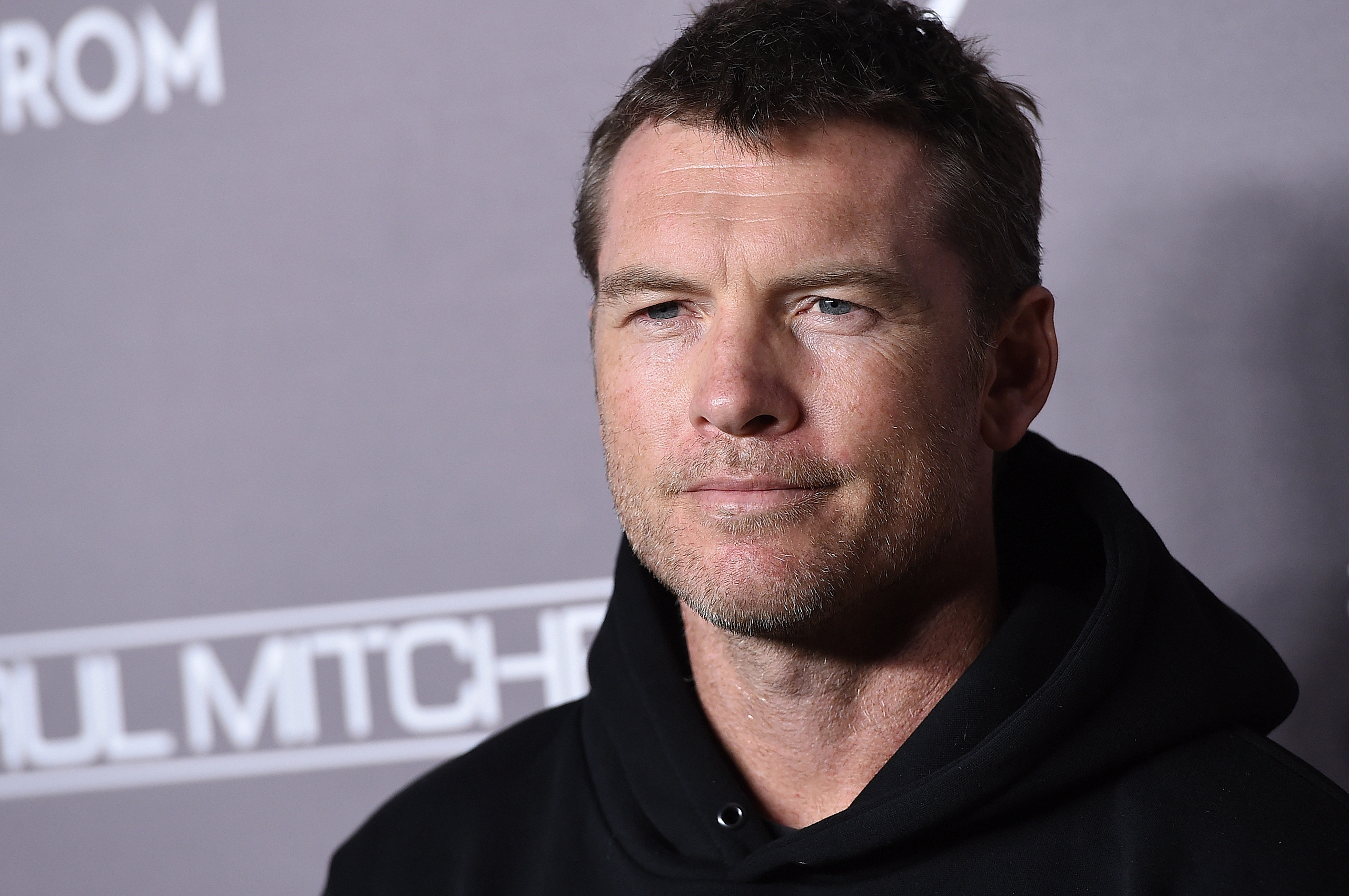 Sam Worthington, Thriller transfusion, Altitude boards sales, Deadline, 2840x1890 HD Desktop