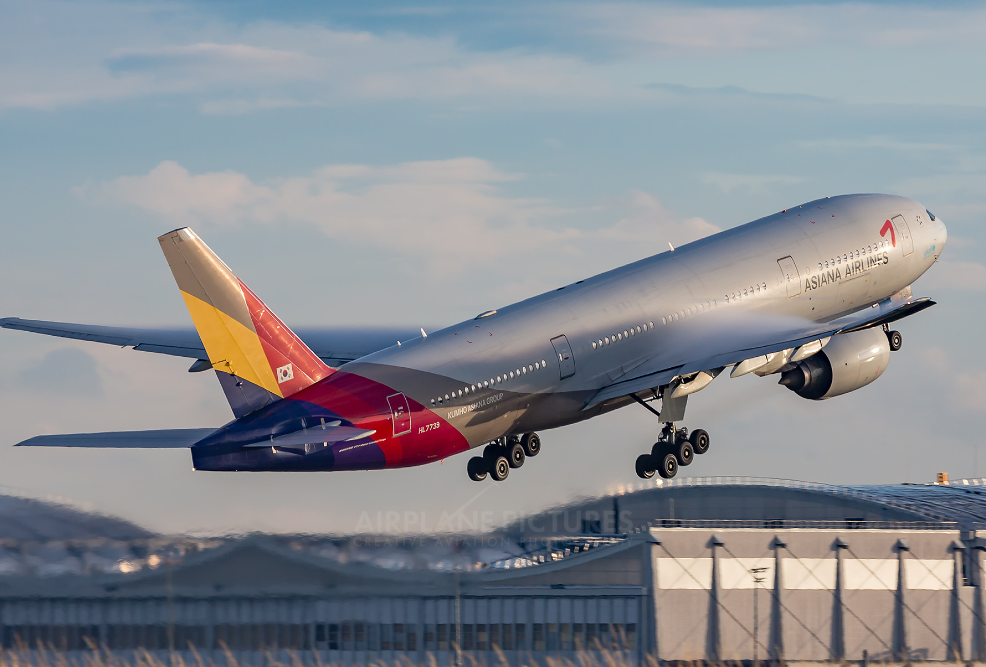 Asiana Airlines, Boeing 777, Paris Charles de Gaulle, Photo ID, 1920x1300 HD Desktop